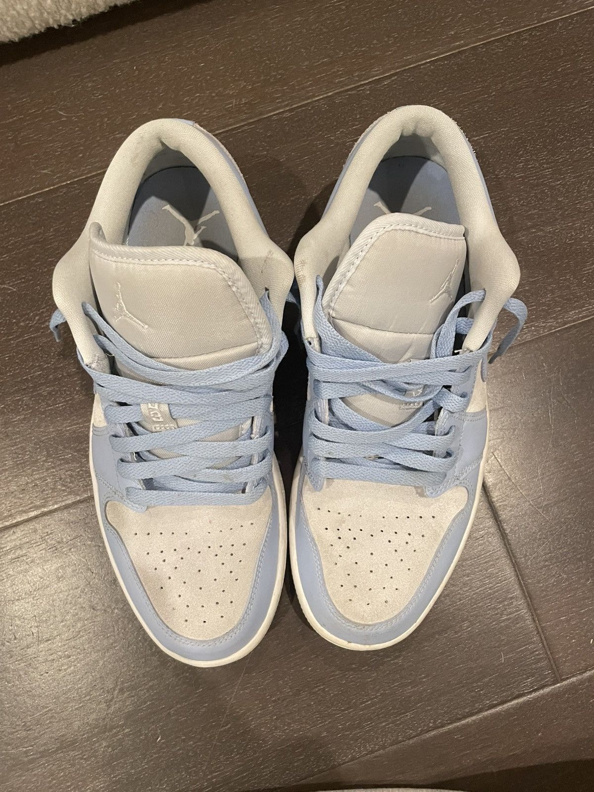 Jordan Brand Women’s Jordan 1 lows Size US 10 / IT 40 - 2 Thumbnail