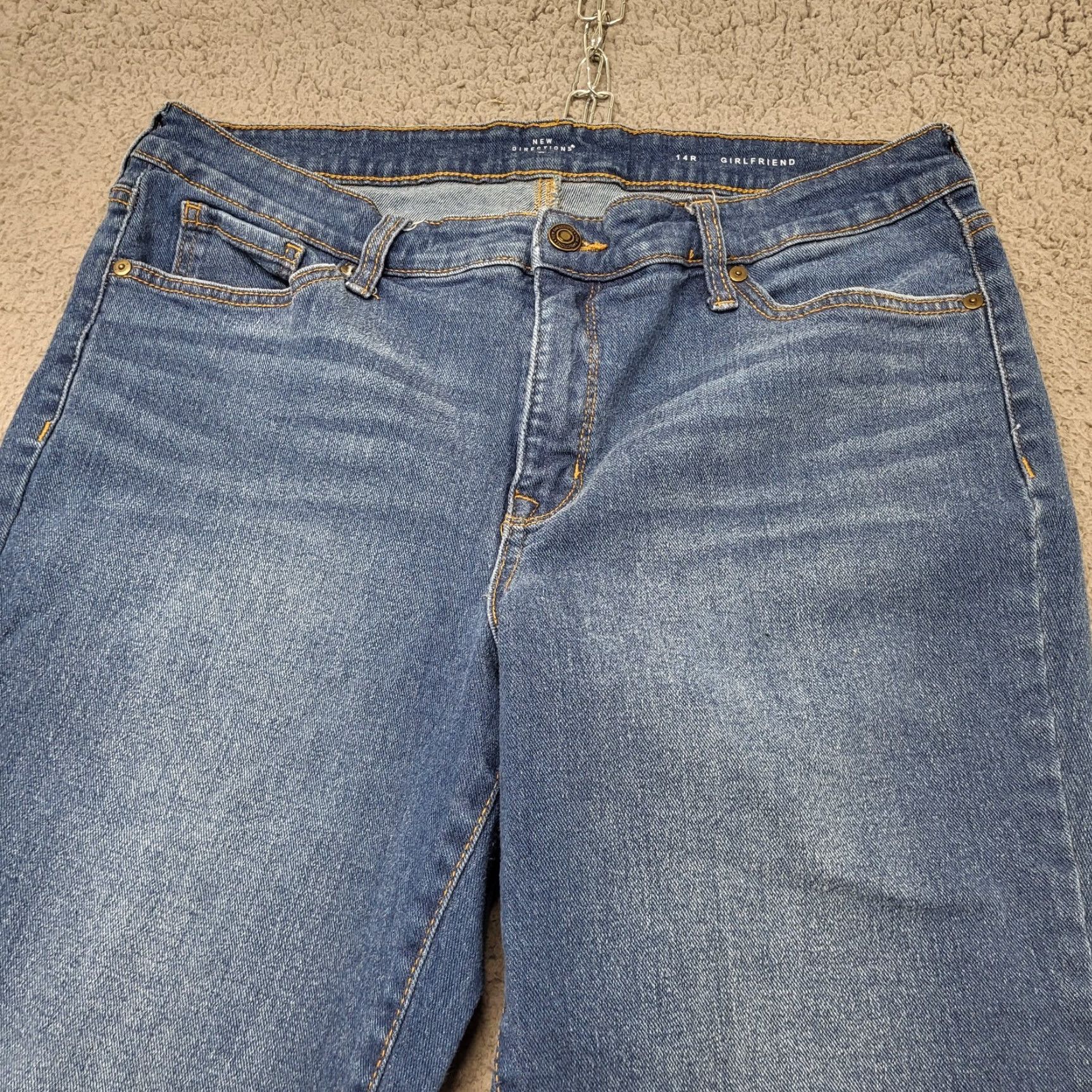 Denime New Directions Jeans Capris Women's 14 Reg Boyfriend Blue Denim Cuffed 5-Pocket Design Size 36" / US 14 / IT 50 - 4 Thumbnail