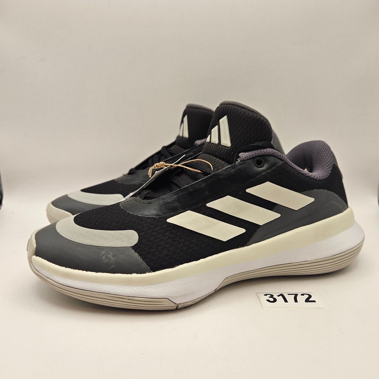 Adidas ADIDAS OWNTHEGAME 3 WOMEN'S 6 BLACK WHITE BASKETBALL SHOES Size US 6 / IT 36 - 1 Thumbnail