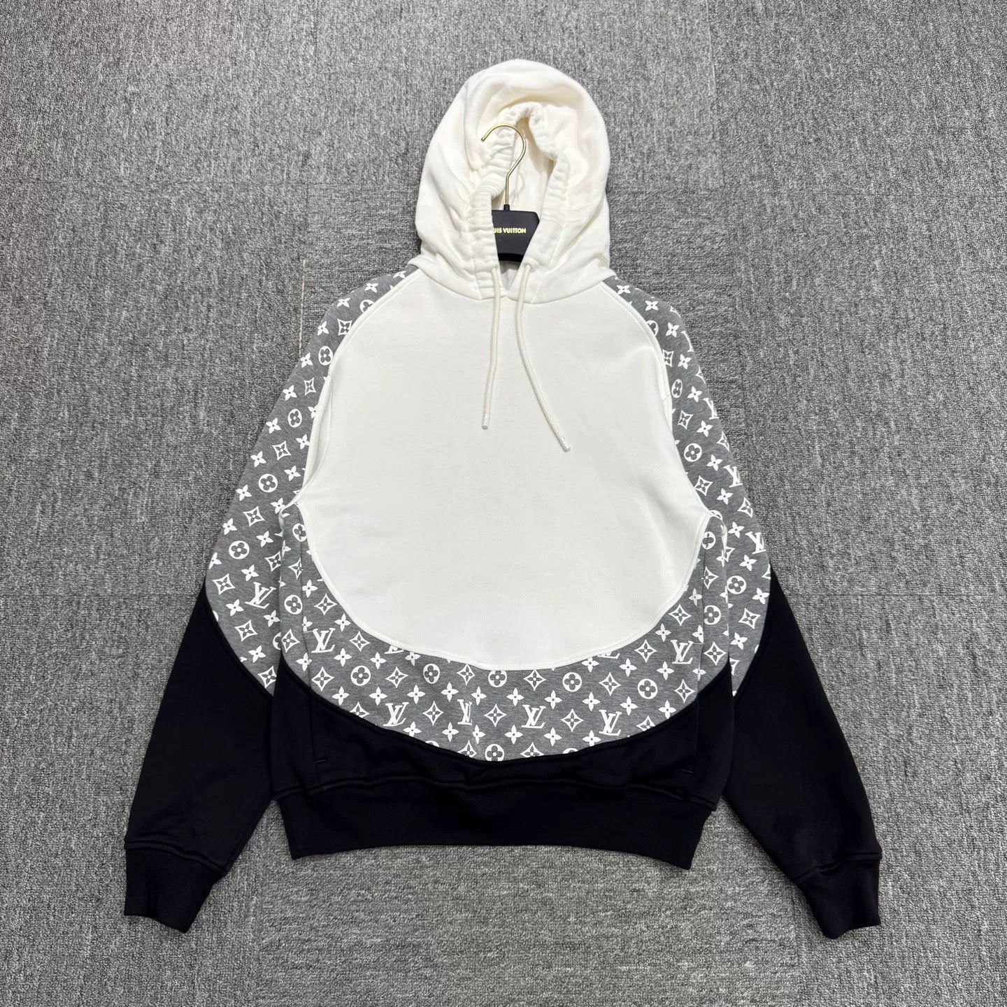 Louis Vuitton Louis Vuitton Circular Cut Hoodie Size US XS / EU 42 / 0 - 1 Thumbnail