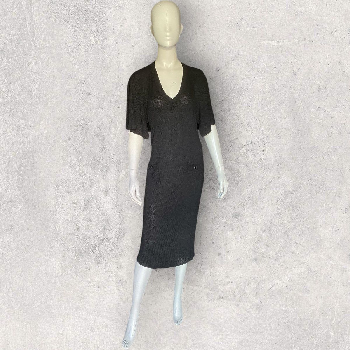 Chanel SS17 Rayon/Poly Blend Cape Sleeve Backless Dress Size M / US 6-8 / IT 42-44 - 1 Thumbnail