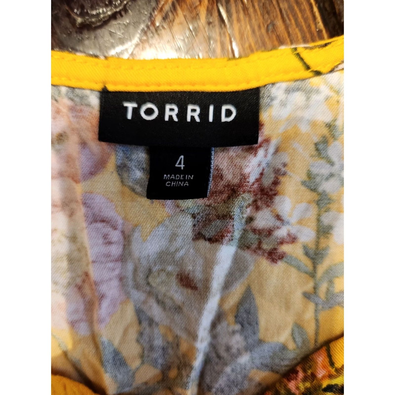 Torrid Torrid Yellow Floral Sleeveless Cami Top Shirt 4X Women Size XXL / US 16-18 / IT 52-54 - 4 Thumbnail