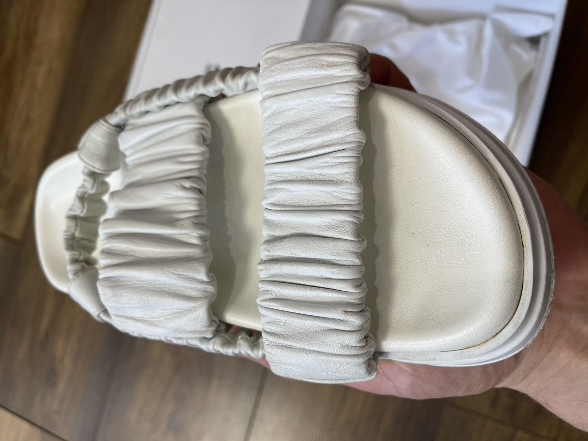 Iceberg Iceberg White Leather Sandals EU 38 Womens Platform Slides Size US 7 / IT 37 - 3 Thumbnail
