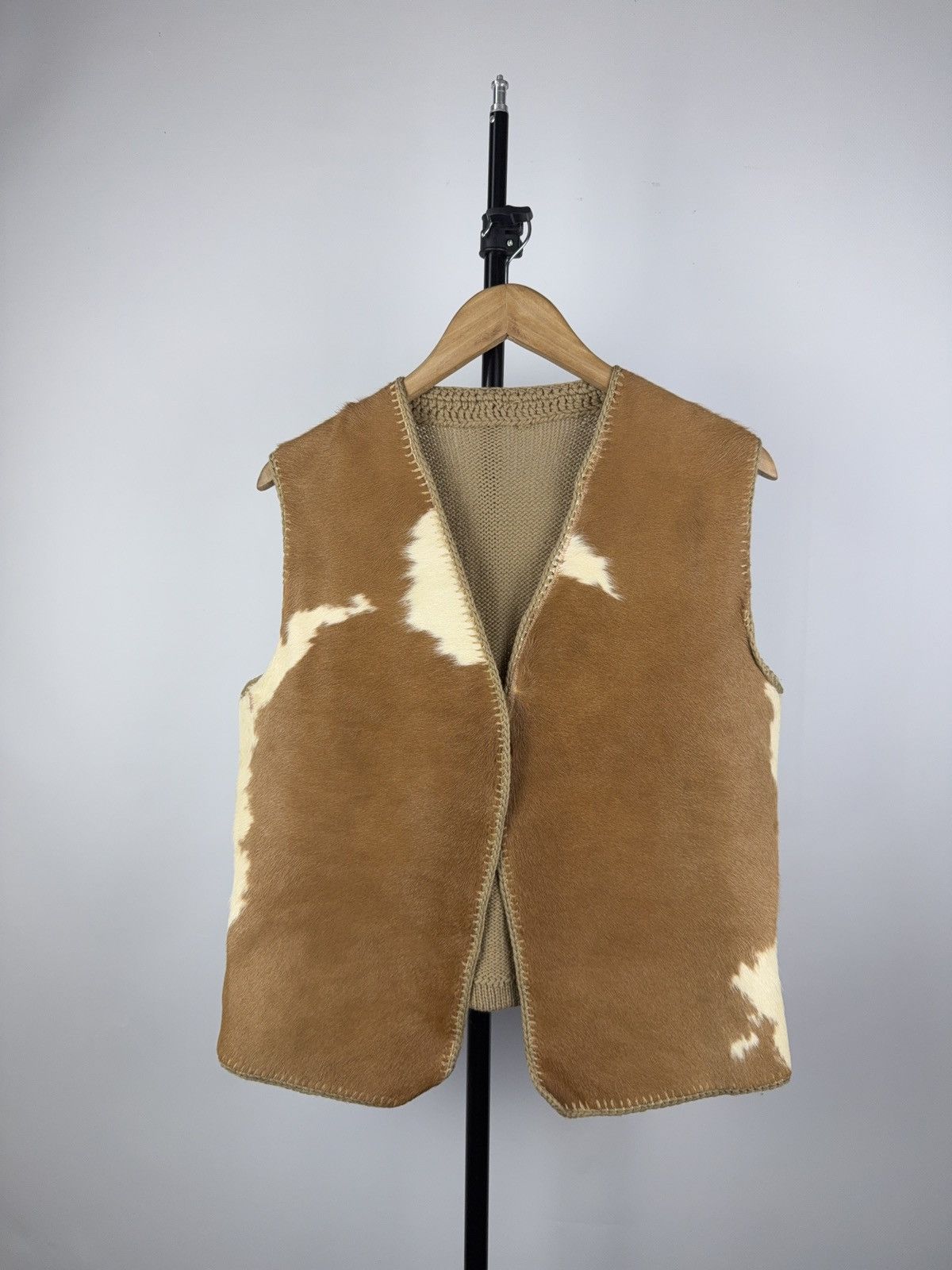 Cowboy Equipment × Vintage Vntg 90s hair-on hide Handmade leather / knit Y2K USA vest Size US S / EU 44-46 / 1 - 1 Thumbnail