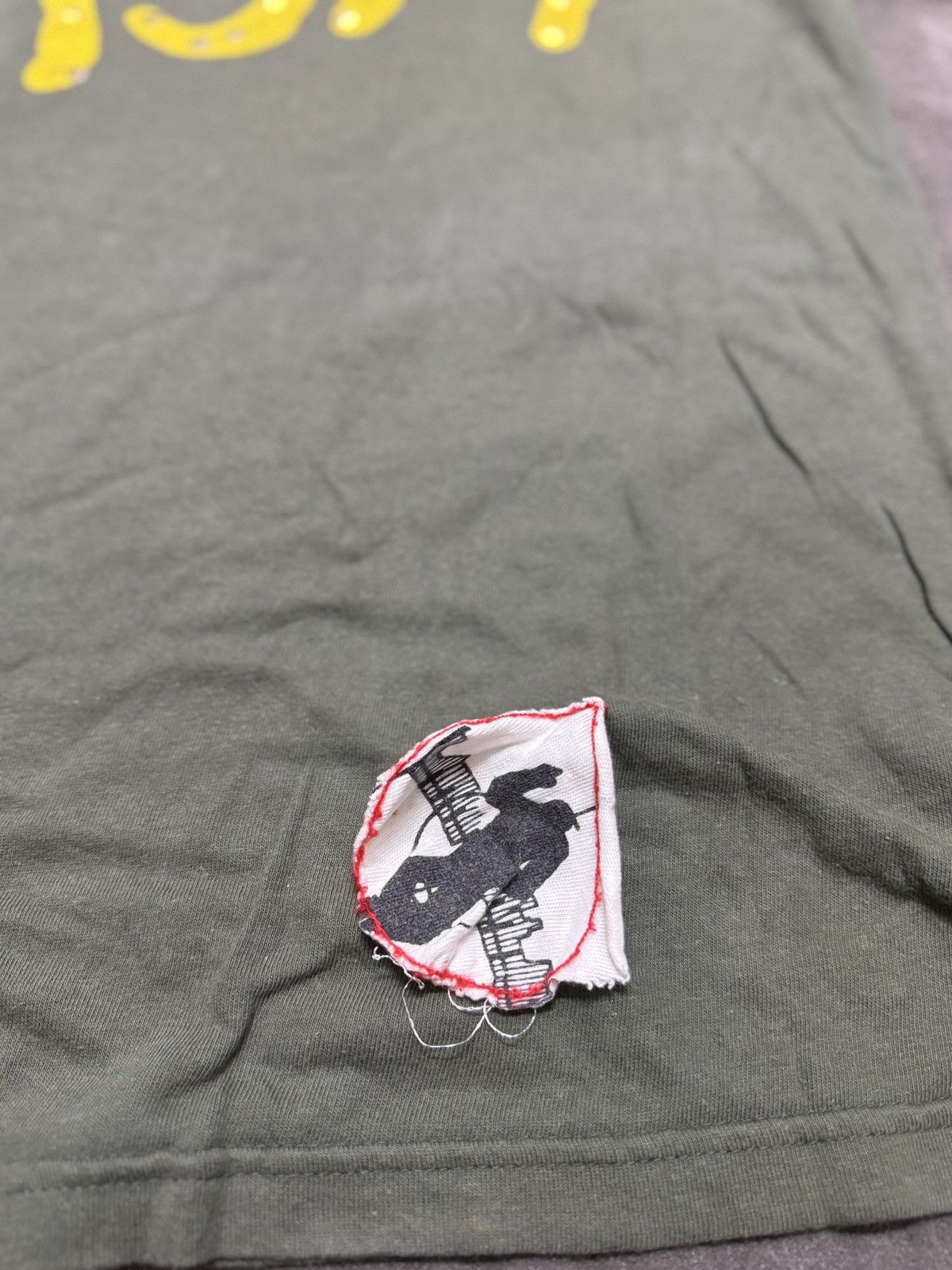 Band Tees THE CLASH STUDED TSHIRT Size US M / EU 48-50 / 2 - 6 Thumbnail