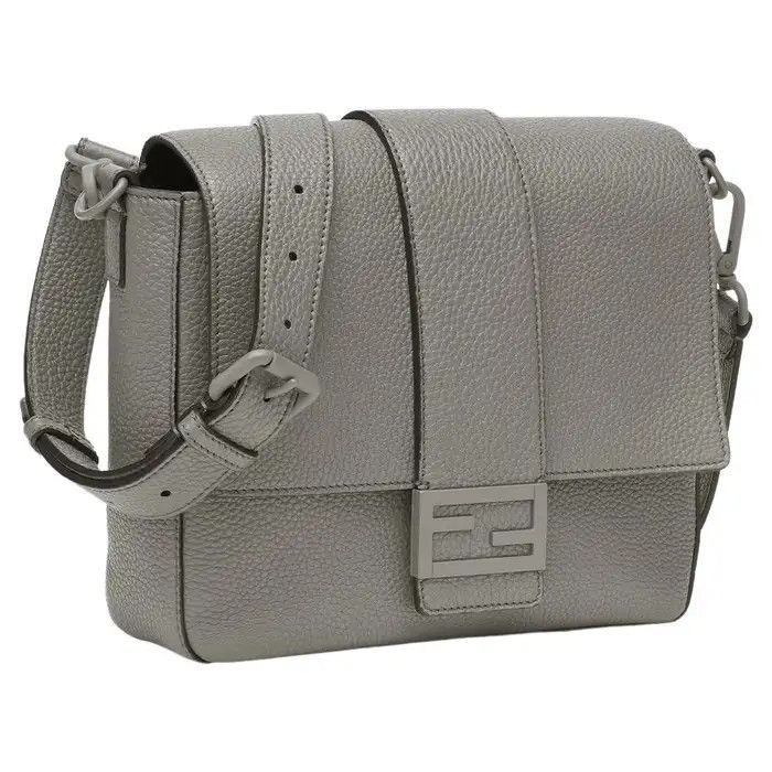 Fendi o1loc1c0824 Size: OS / Messenger Bag Medium in Grey Size ONE SIZE - 2 Thumbnail