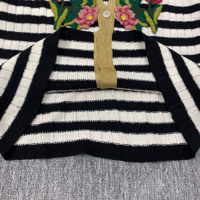 Gucci GucciBlack and white striped floral embroidered sweater jac Size XS / US 0-2 / IT 36-38 - 9 Thumbnail