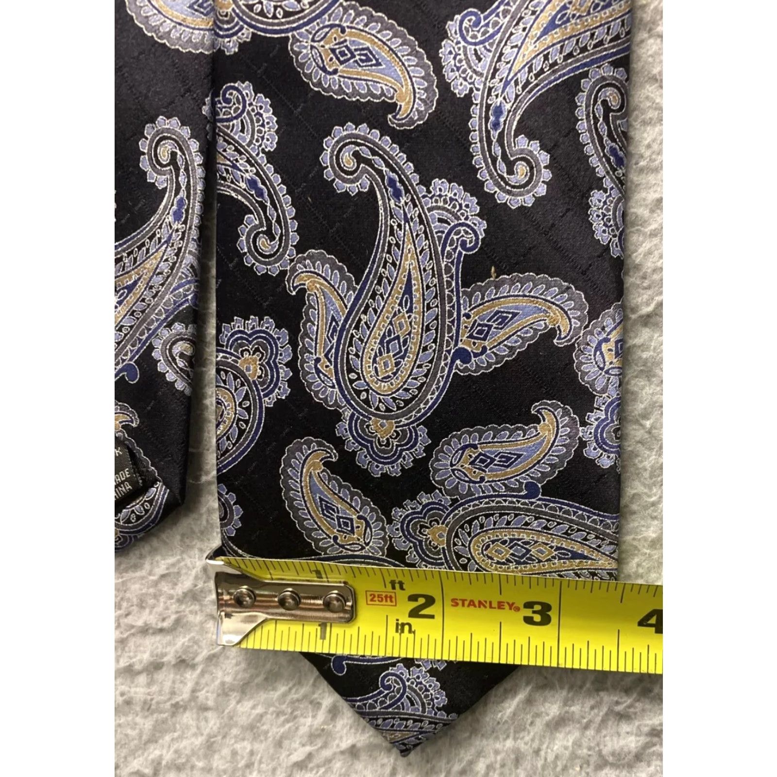 Vintage Jos A Bank Tie Mens Black and White Geometric Necktie Silk Preppy Work Formal Size ONE SIZE - 6 Thumbnail
