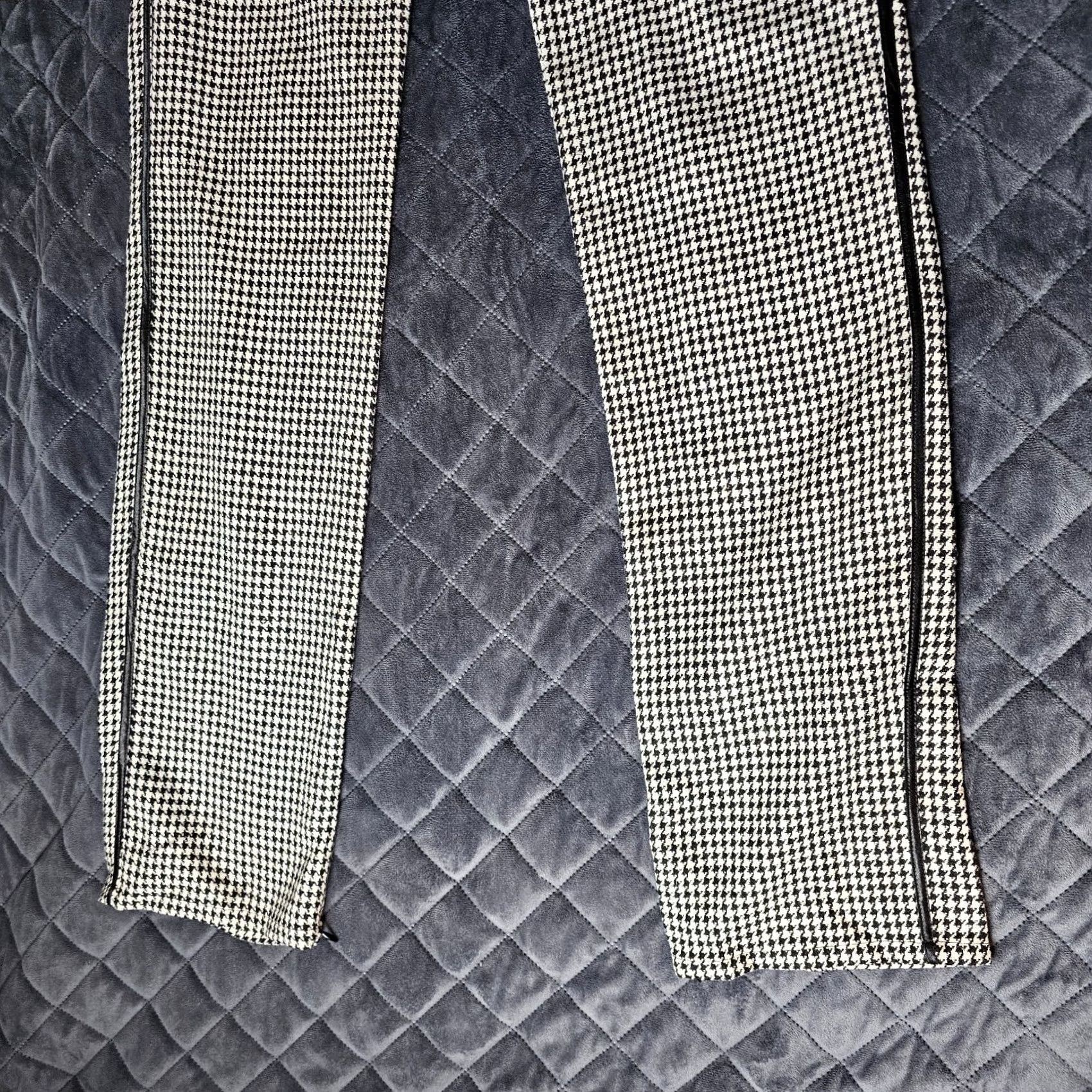 Vintage Jennifer Lopez Pants Black Zipper Leg 32" Inseam Proto Fashion Houndstooth Size 25" / US 0 / IT 36 - 2 Thumbnail