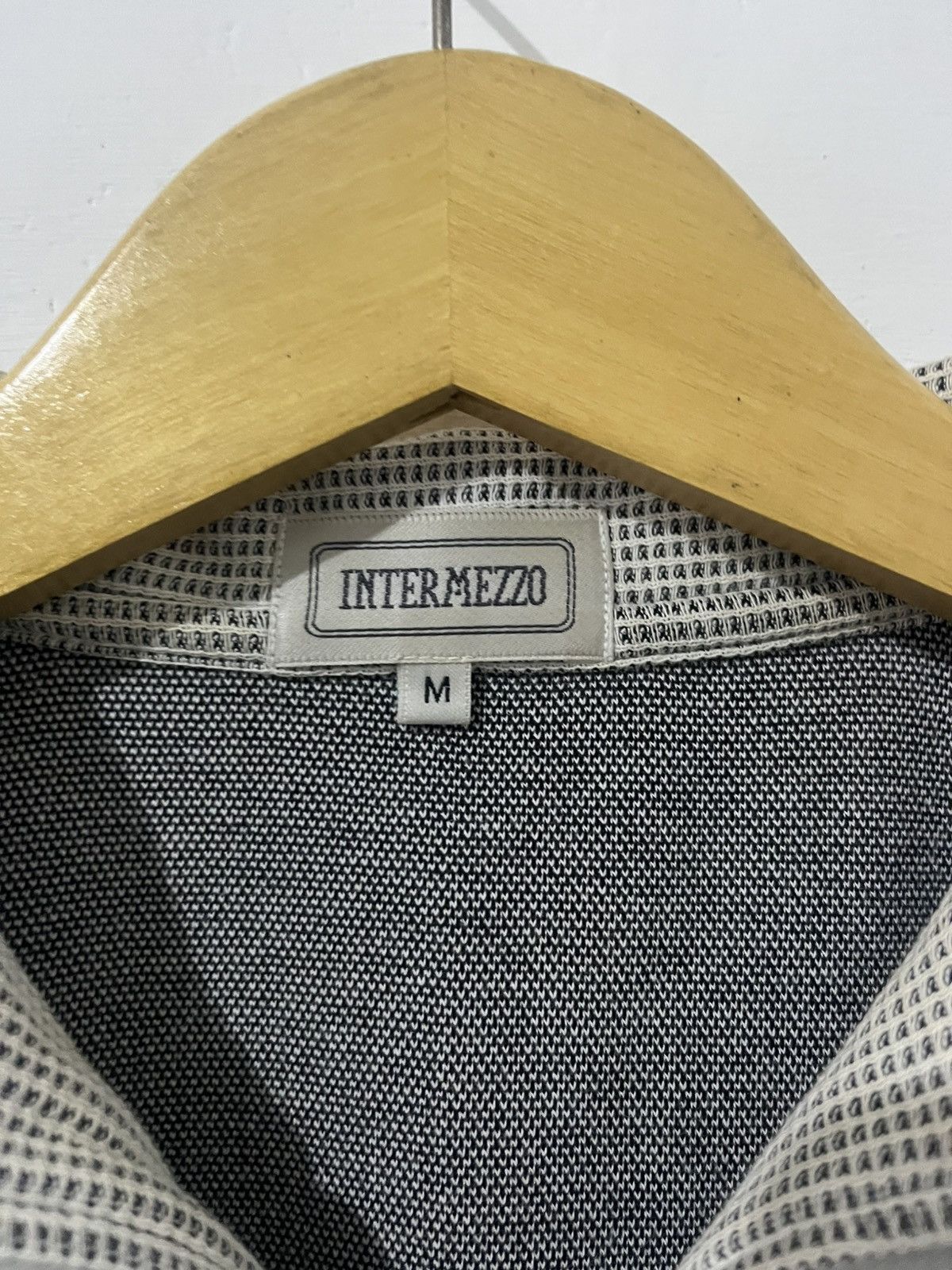 Japanese Brand Vintage Intermezzo Collar T-Shirt Size US M / EU 48-50 / 2 - 5 Thumbnail