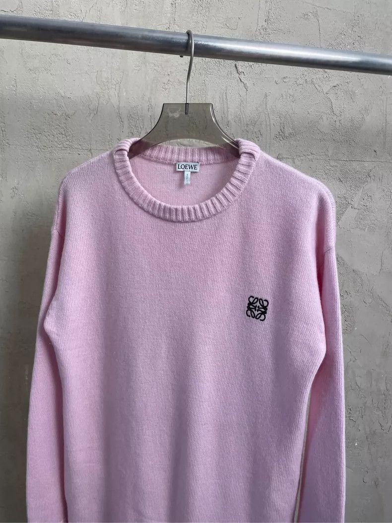 Loewe loewe Pink cherry blossom embroidered small logo wool sweat Size US XS / EU 42 / 0 - 3 Thumbnail