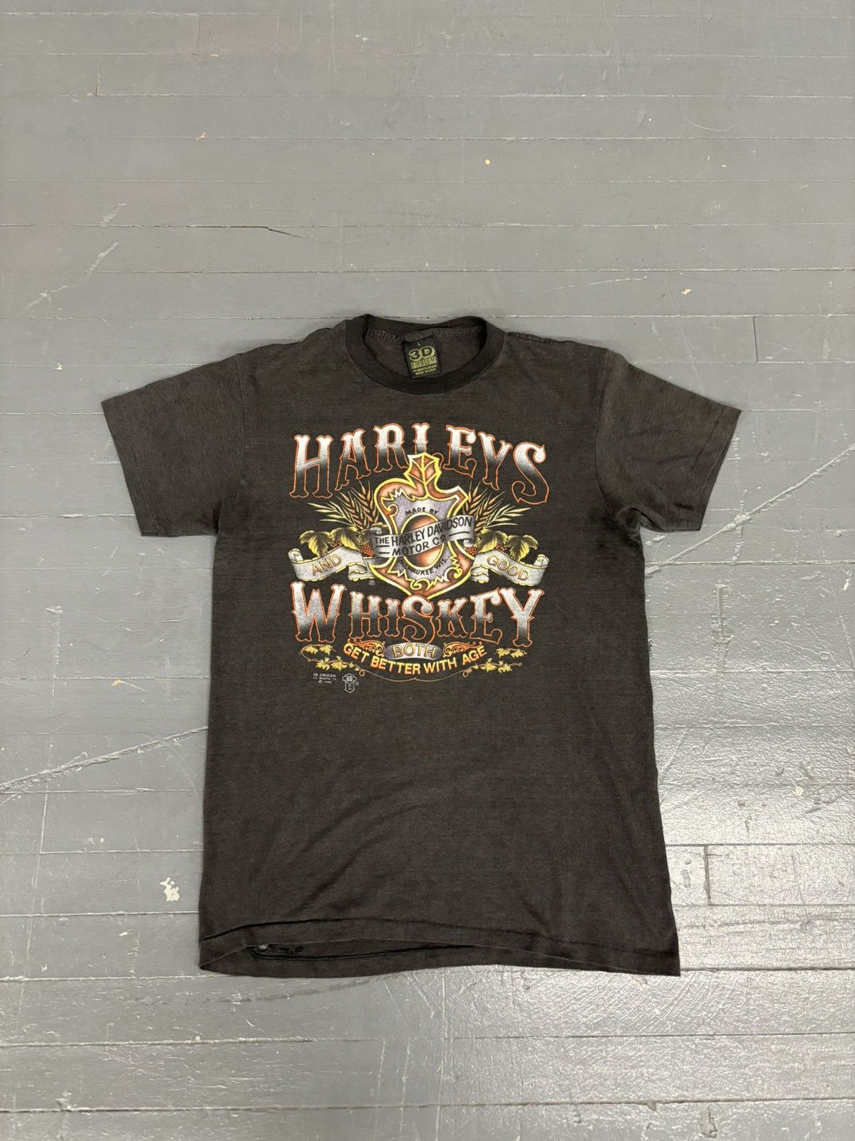 Vintage Vintage 1988 Harley Davidson 3D Emblem whiskey tee Size US L / EU 52-54 / 3 - 1 Thumbnail