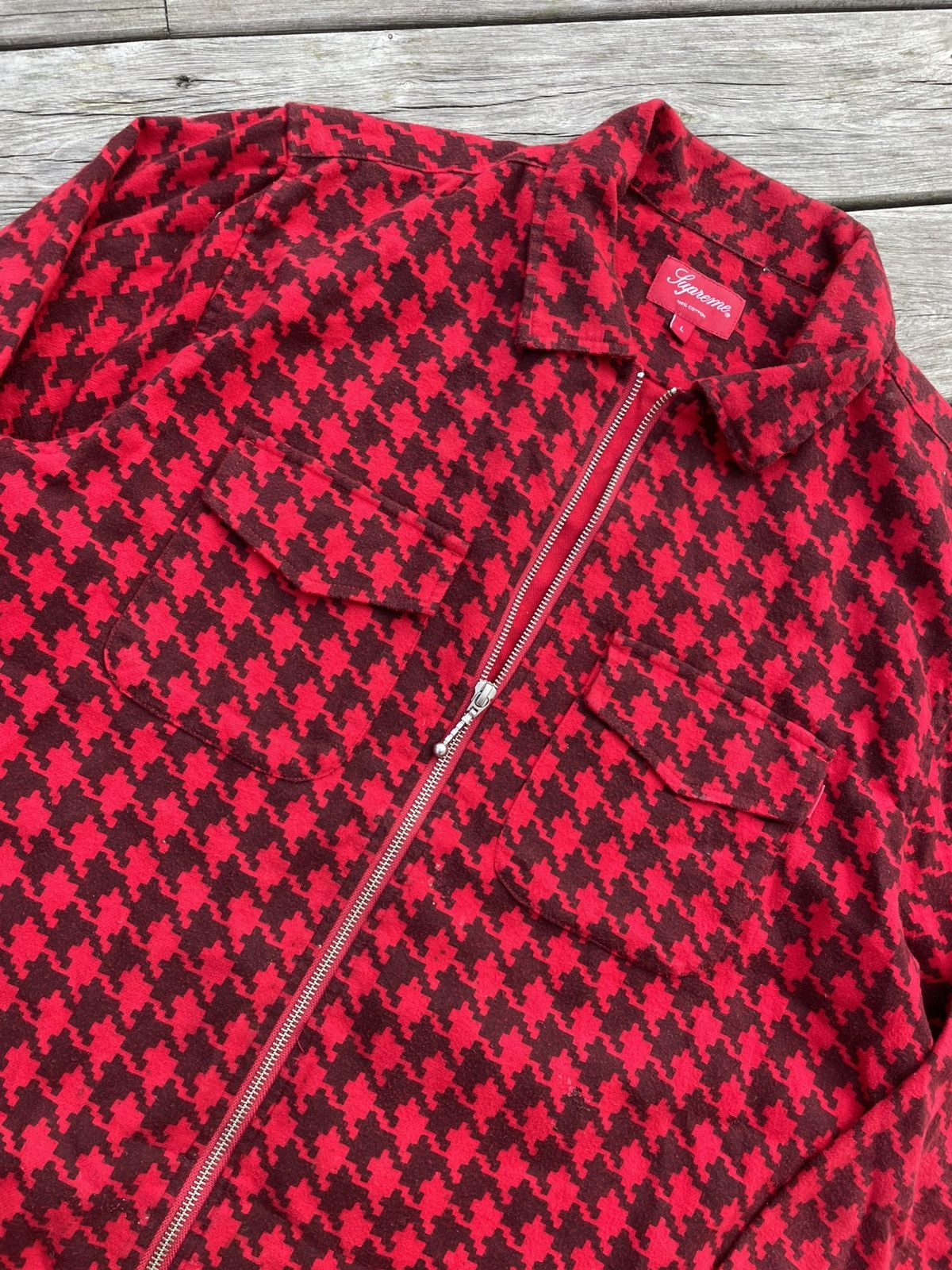 Supreme Supreme Houndstooth Flannel Zip Up Shirt FW18 Red Size Large Size US L / EU 52-54 / 3 - 6 Thumbnail
