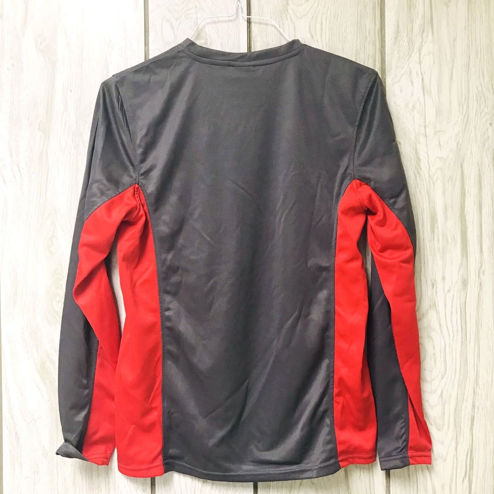 Vintage VINTAGE Gear Of Sports Men Wisconsin Badgers Athletic Performance Long Sleeve Shirt Size US S / EU 44-46 / 1 - 2 Thumbnail