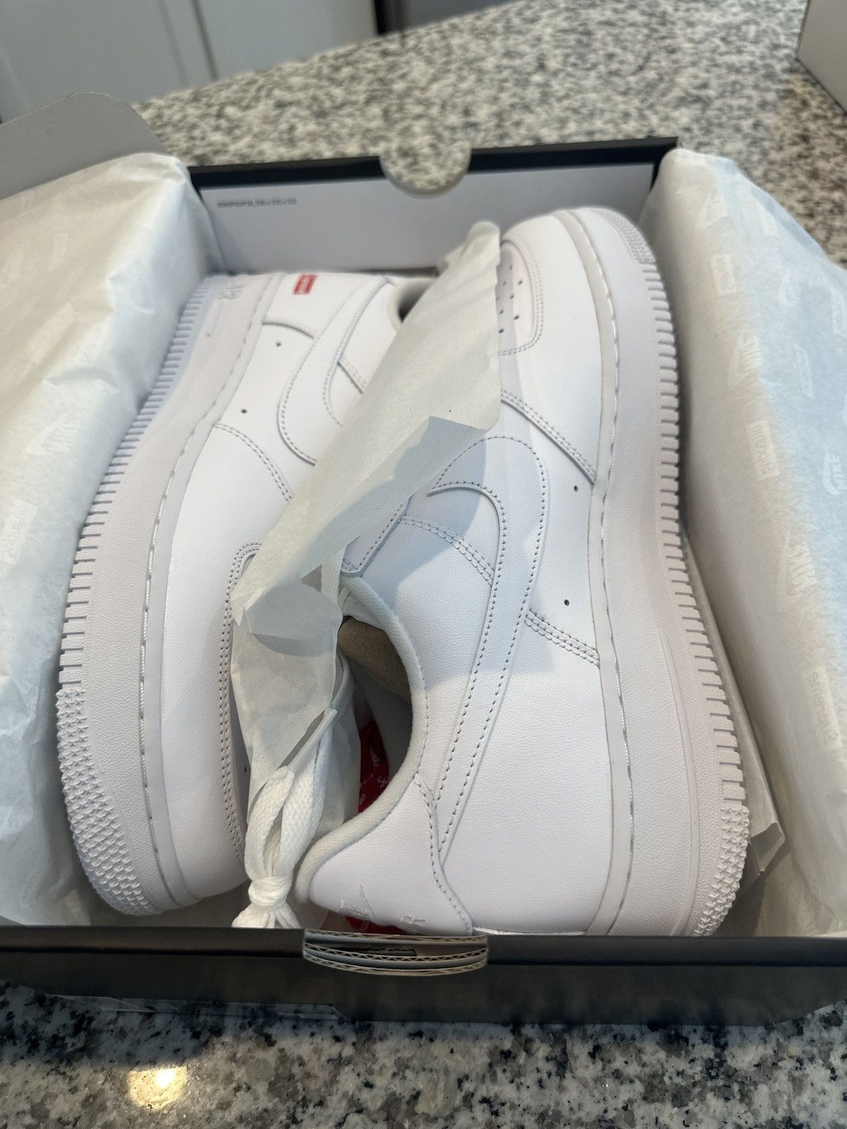 Nike × Supreme Supreme/Air Force 1 Collab Size US 11 / EU 44 - 7 Thumbnail
