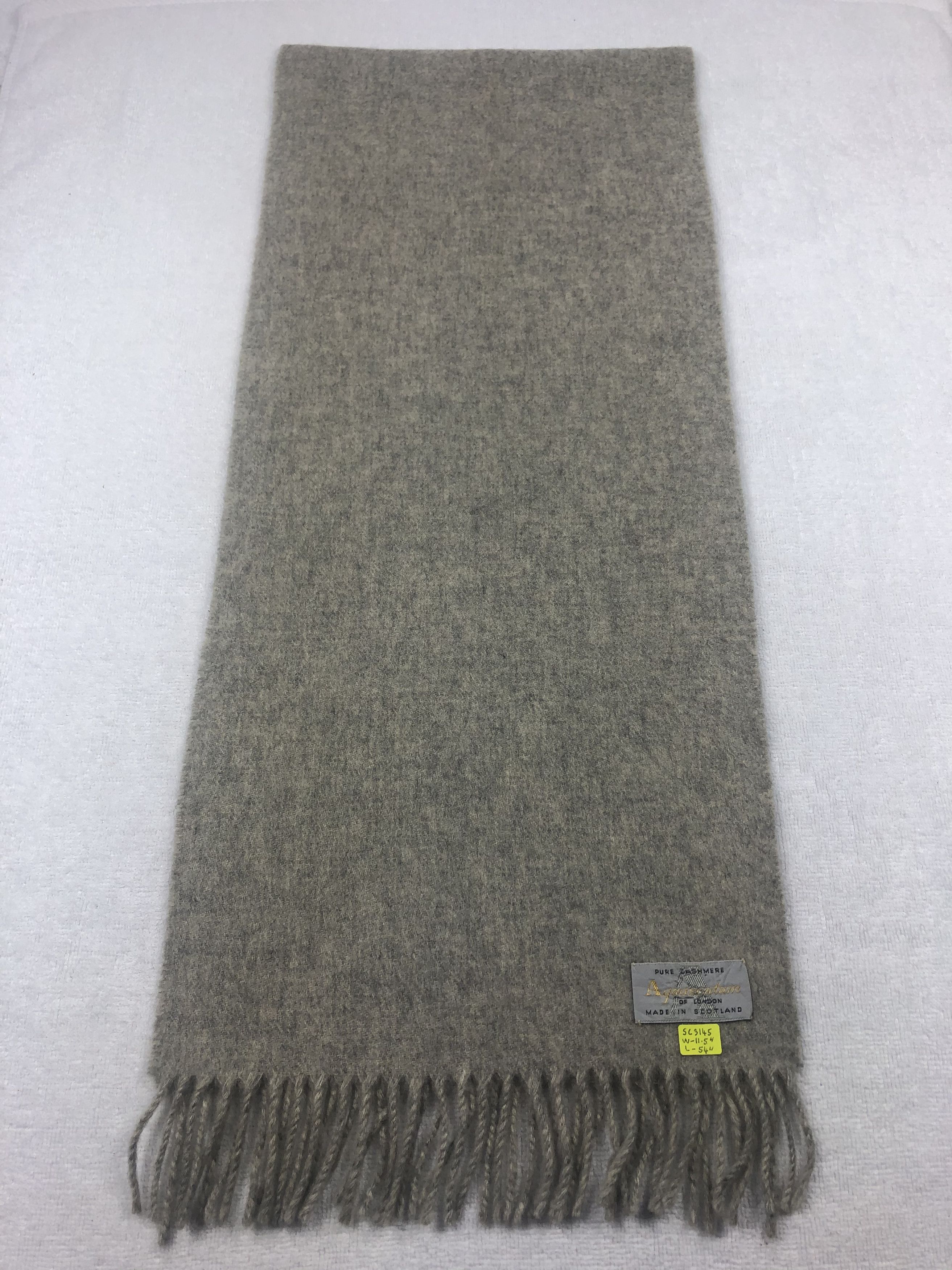 Aquascutum Aquasqutum Cashmere Scarf / Muffler / Neckwear Size ONE SIZE - 2 Thumbnail
