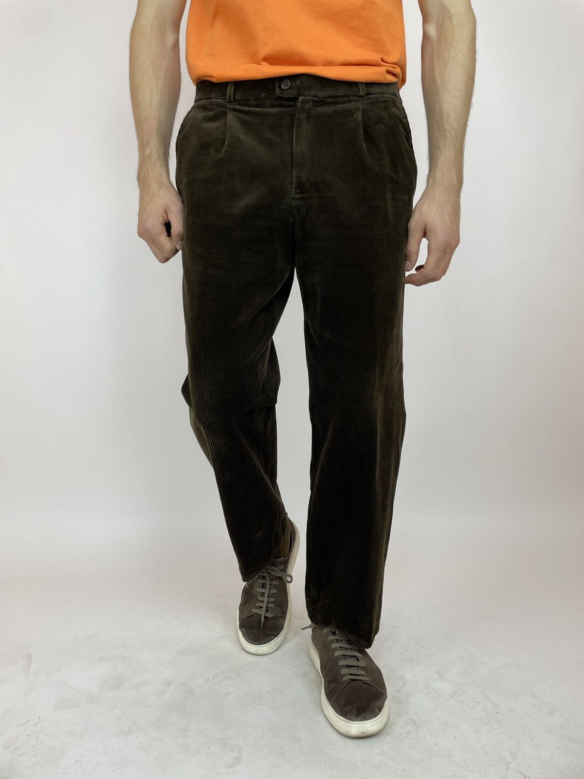 Lacoste LACOSTE VINTAGE VELVET Brown Pleated TROUSERS PANTS size F44 Size US 34 / EU 50 - 1 Thumbnail