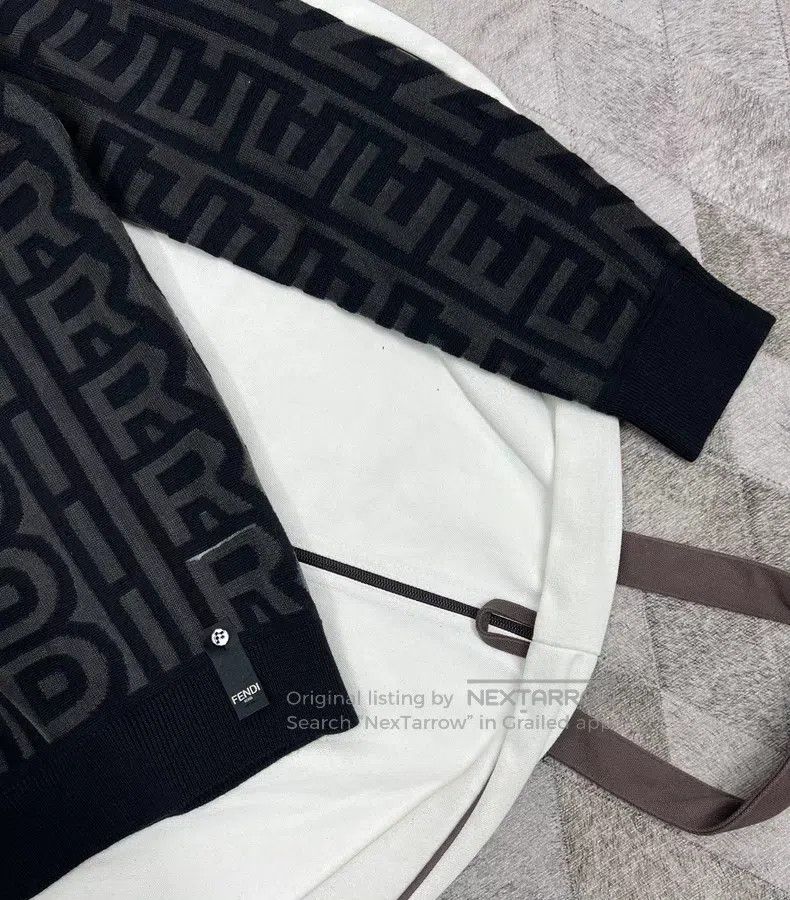 Fendi Fendi Logo All-Over Printed Wool Sweater Size US M / EU 48-50 / 2 - 3 Thumbnail