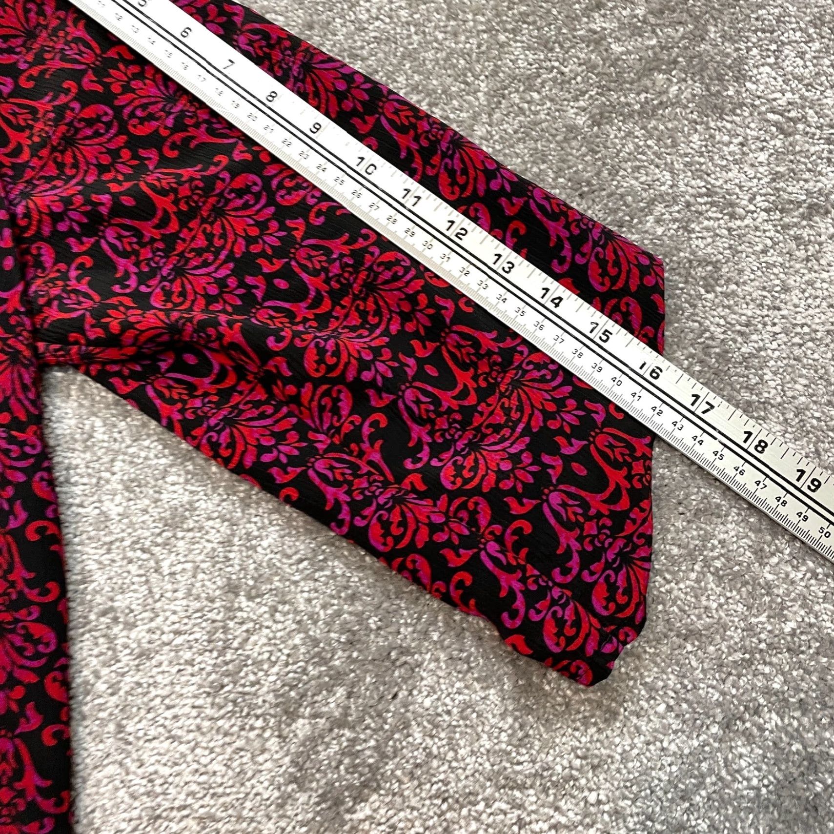 Vintage JMS Just My Size Button-Up Shirt womens 18W Red Roll Tab Sleeve Blouse Floral Size XXL / US 16-18 / IT 52-54 - 6 Thumbnail