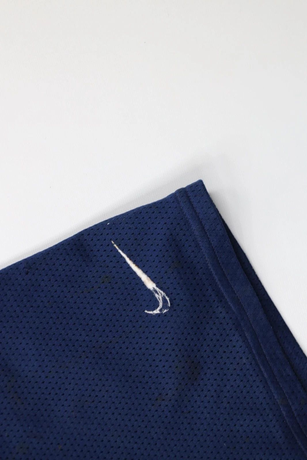 Nike AS IS Vintage 90s Nike Above Knee Mesh Shorts Navy Blue Size US 36 / EU 52 - 5 Thumbnail
