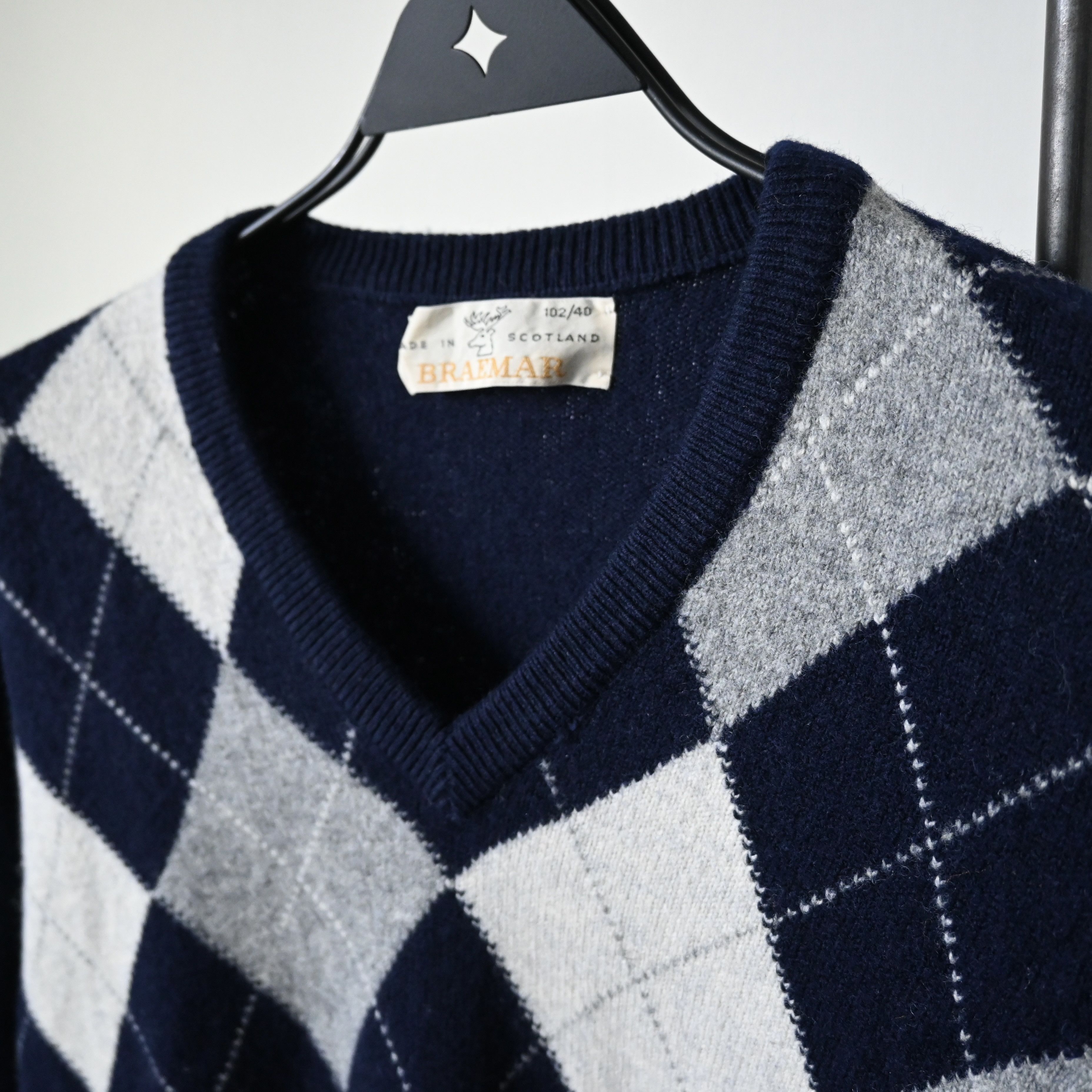 Vintage VTG 1990s BRAEMAR argyle pure wool sweater, made in Scotland Size US S / EU 44-46 / 1 - 8 Thumbnail