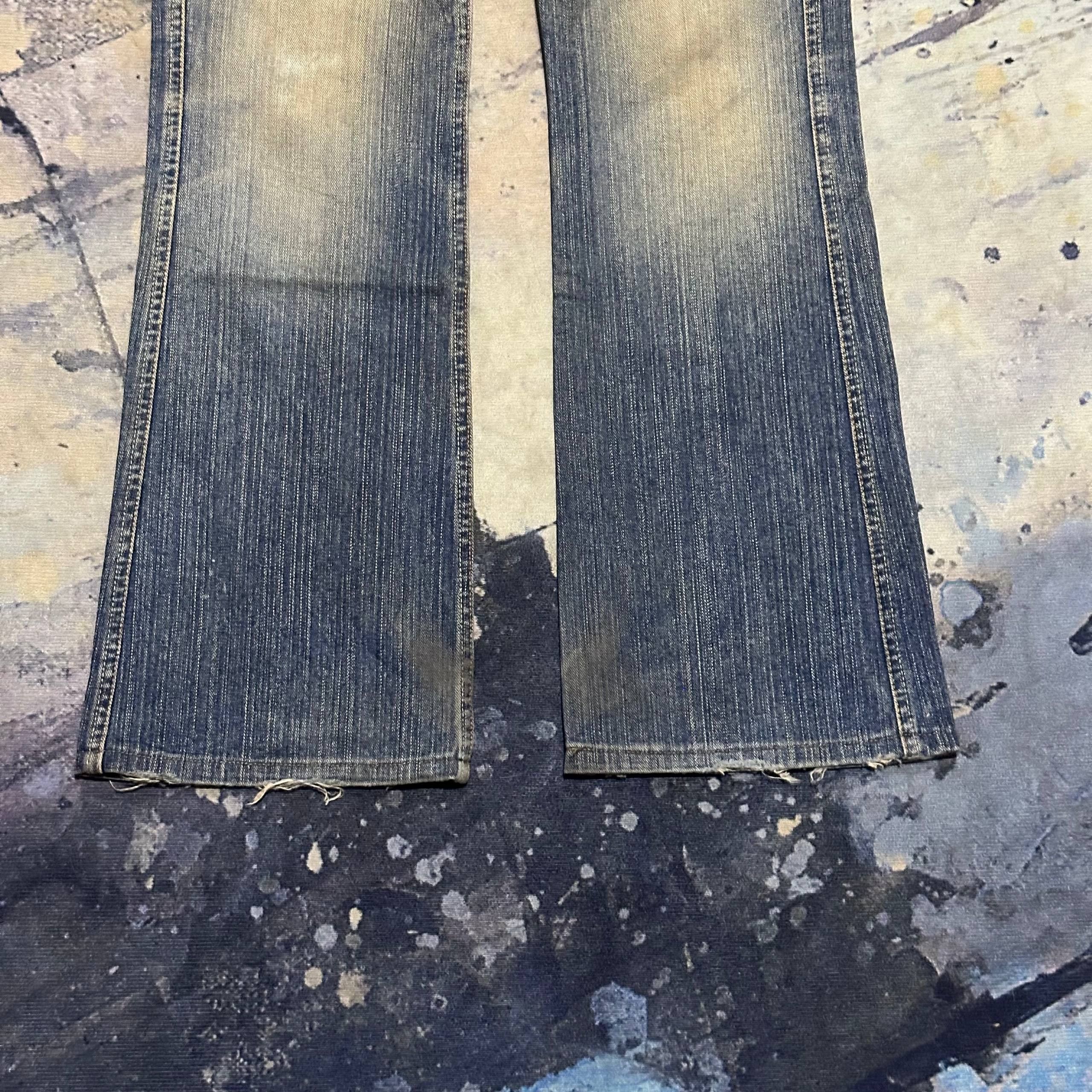 Japanese Brand 2000s Gogmagog Japan Distressed Flared Grommet Rivet Jeans Size US 34 / EU 50 - 7 Thumbnail