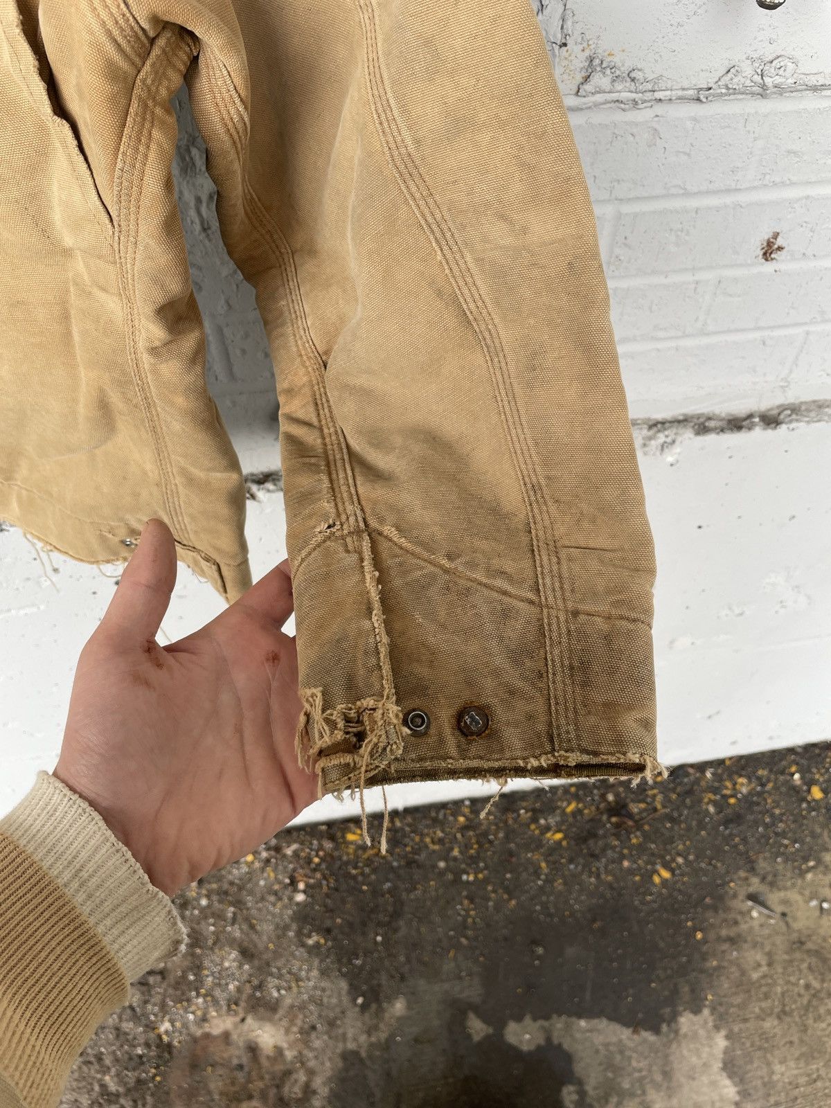 Carhartt Faded and Distressed Carhartt Detroit Size US L / EU 52-54 / 3 - 10 Thumbnail