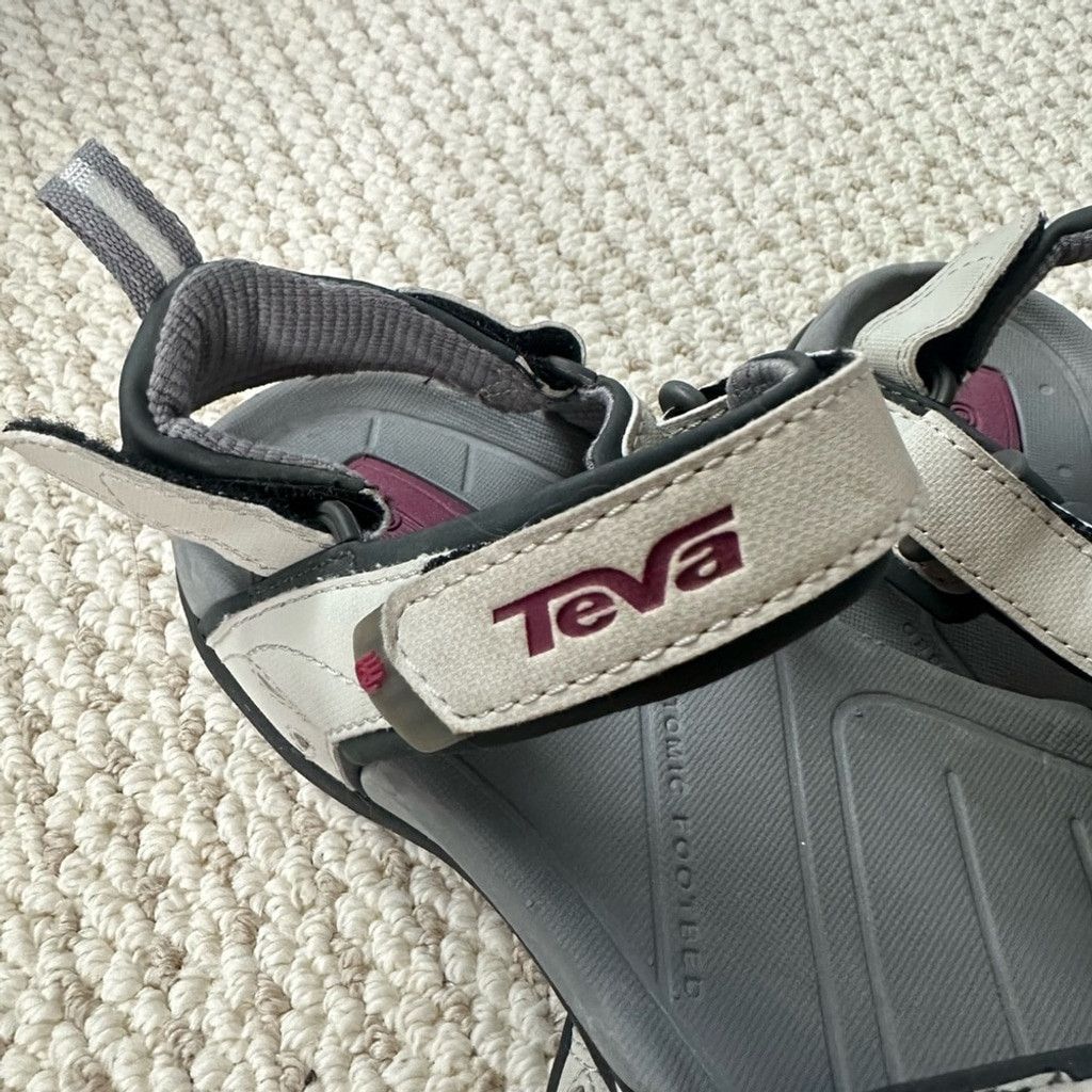 Teva Teva Women's Numa Sandals Size US 9 / IT 39 - 15 Thumbnail