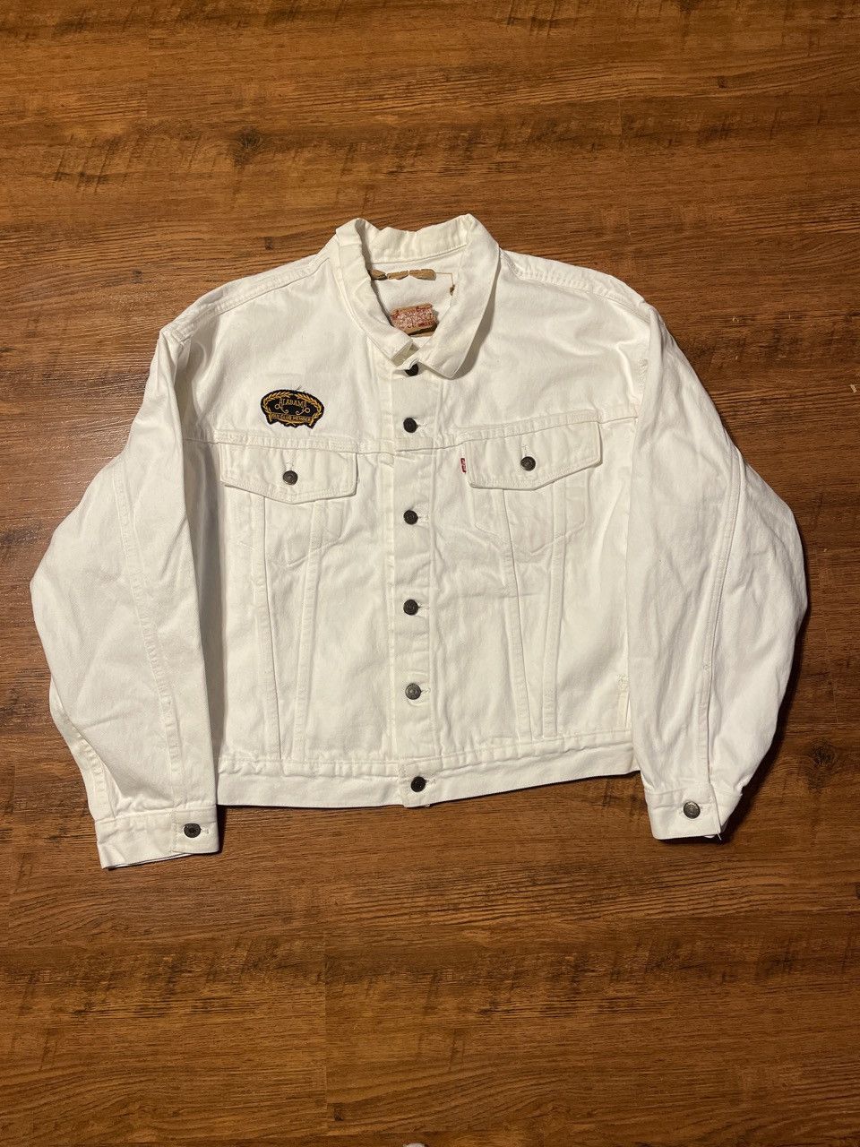 Levi's Vintage Levi’s White Denim Trucker Jacket Size US L / EU 52-54 / 3 - 2 Thumbnail