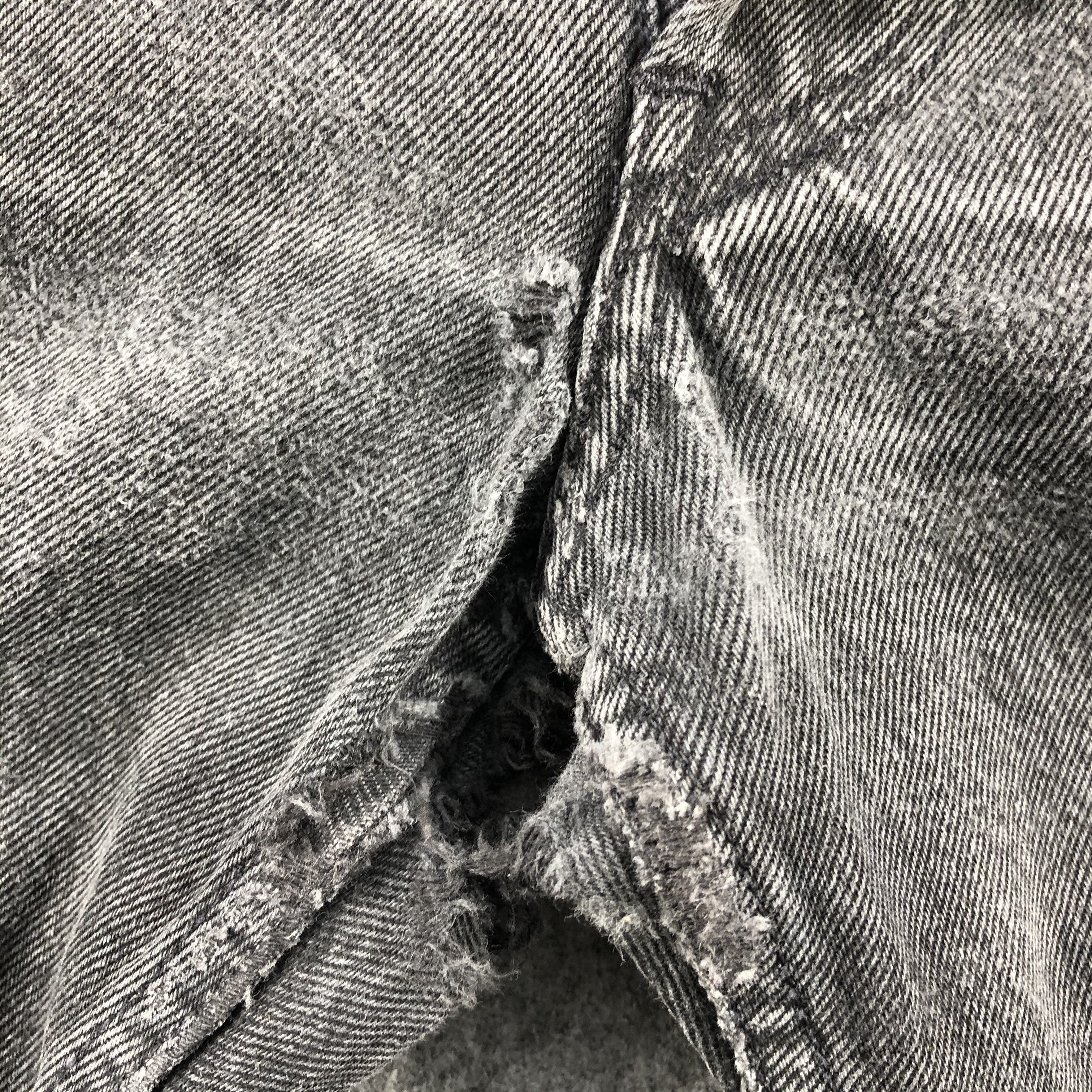 Levi's 90s Vintage Distress Levis 501 Jeans-J1439 Size US 35 - 10 Thumbnail