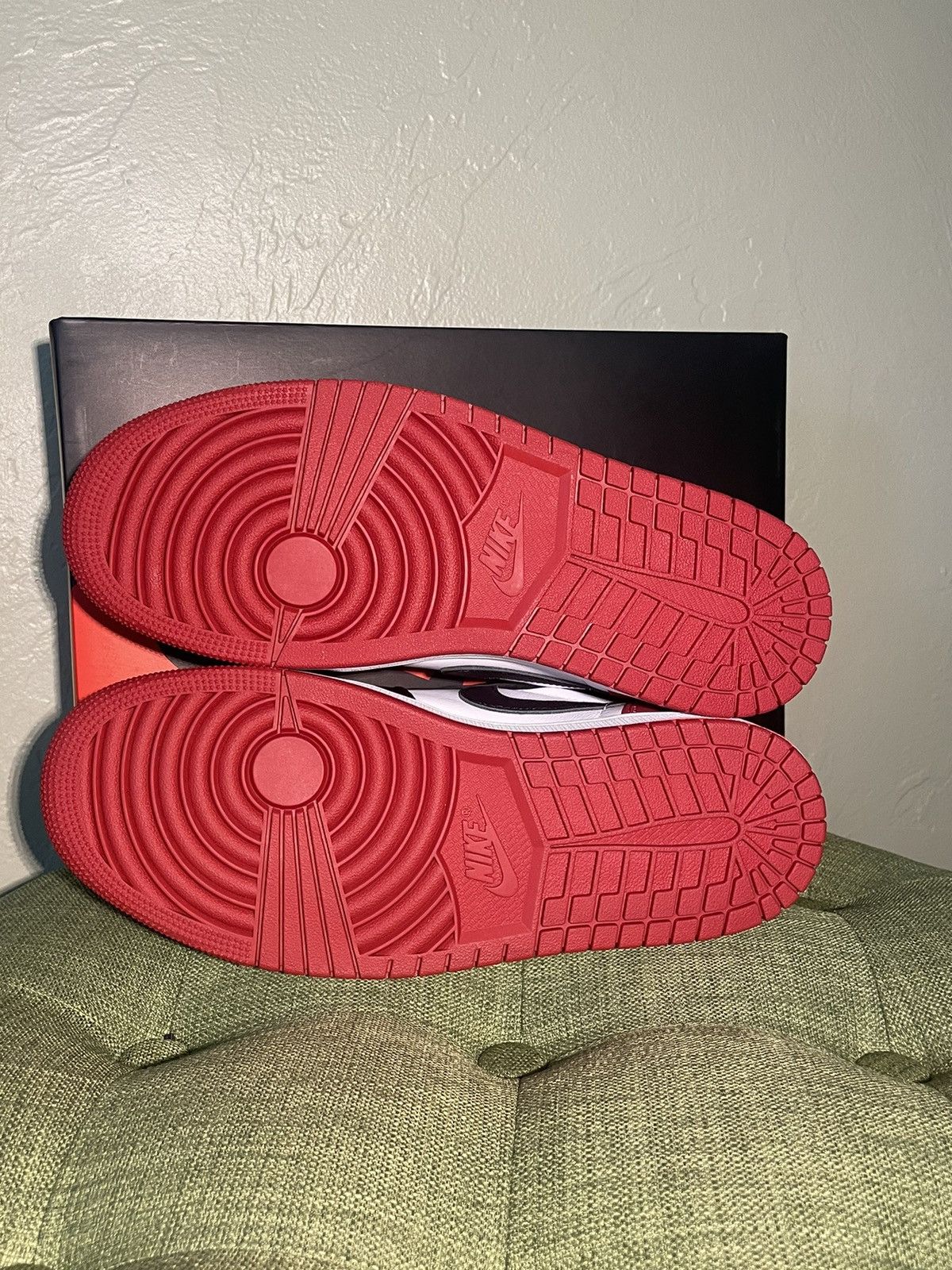 Jordan Brand × Nike Air Jordan 1 Retro Low OG Size US 8.5 / EU 41-42 - 3 Thumbnail