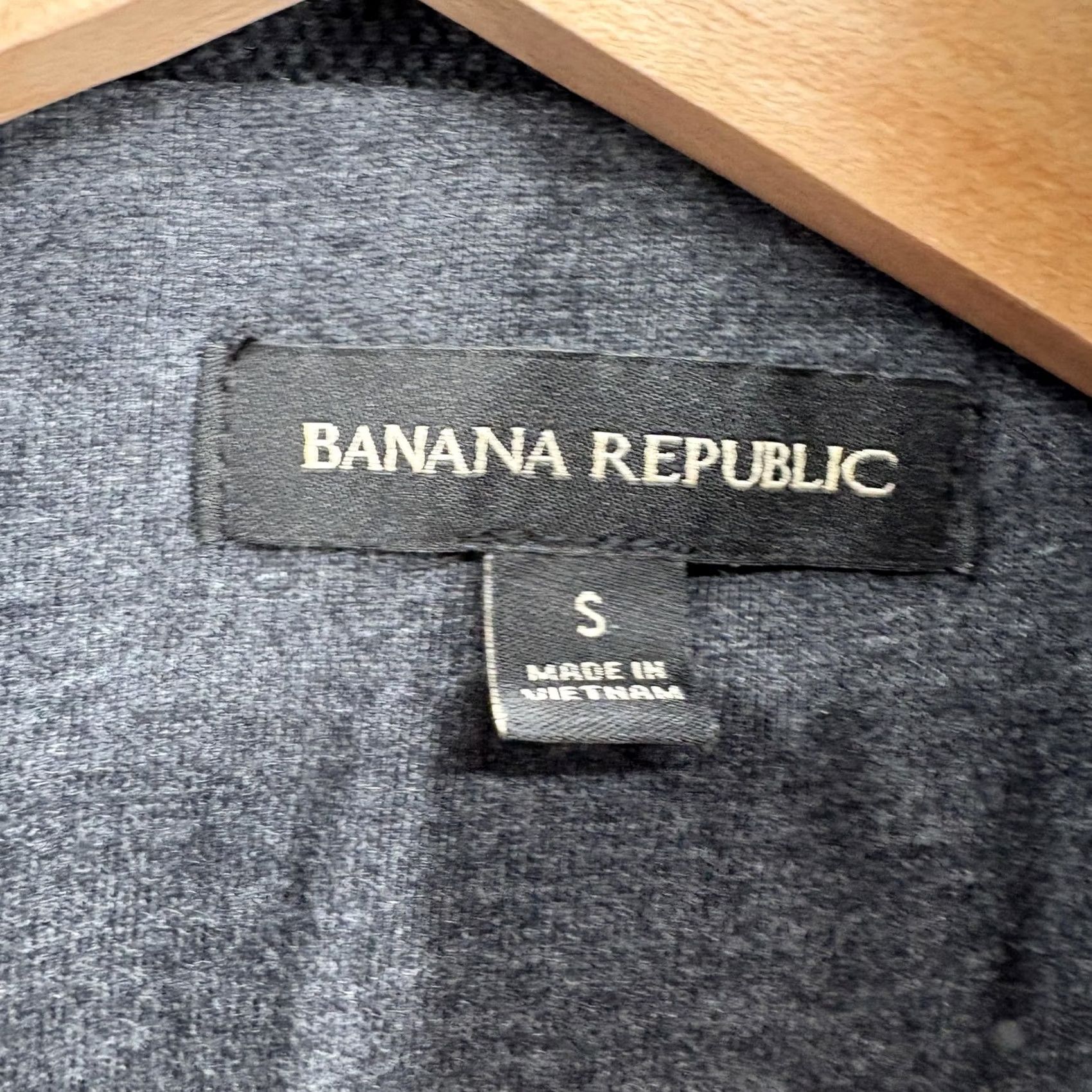 Banana Republic Banana Republic Vest Mens Small Black Quilted Full Zip Puffer Lined Travel Camp Size US S / EU 44-46 / 1 - 4 Thumbnail