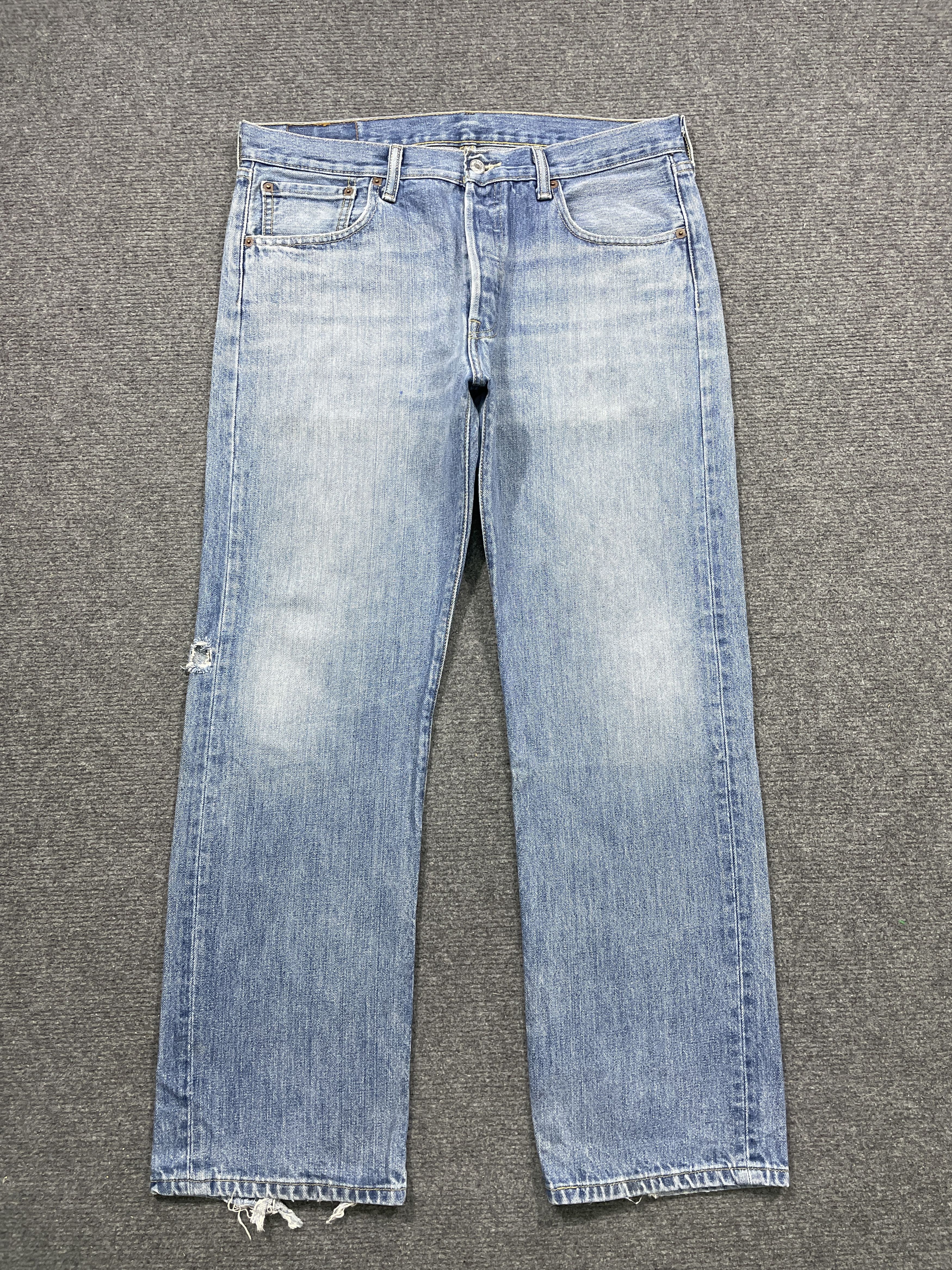 image of Levis 501 Faded Blue Jeans in Blue Denim, Men's (Size 35)