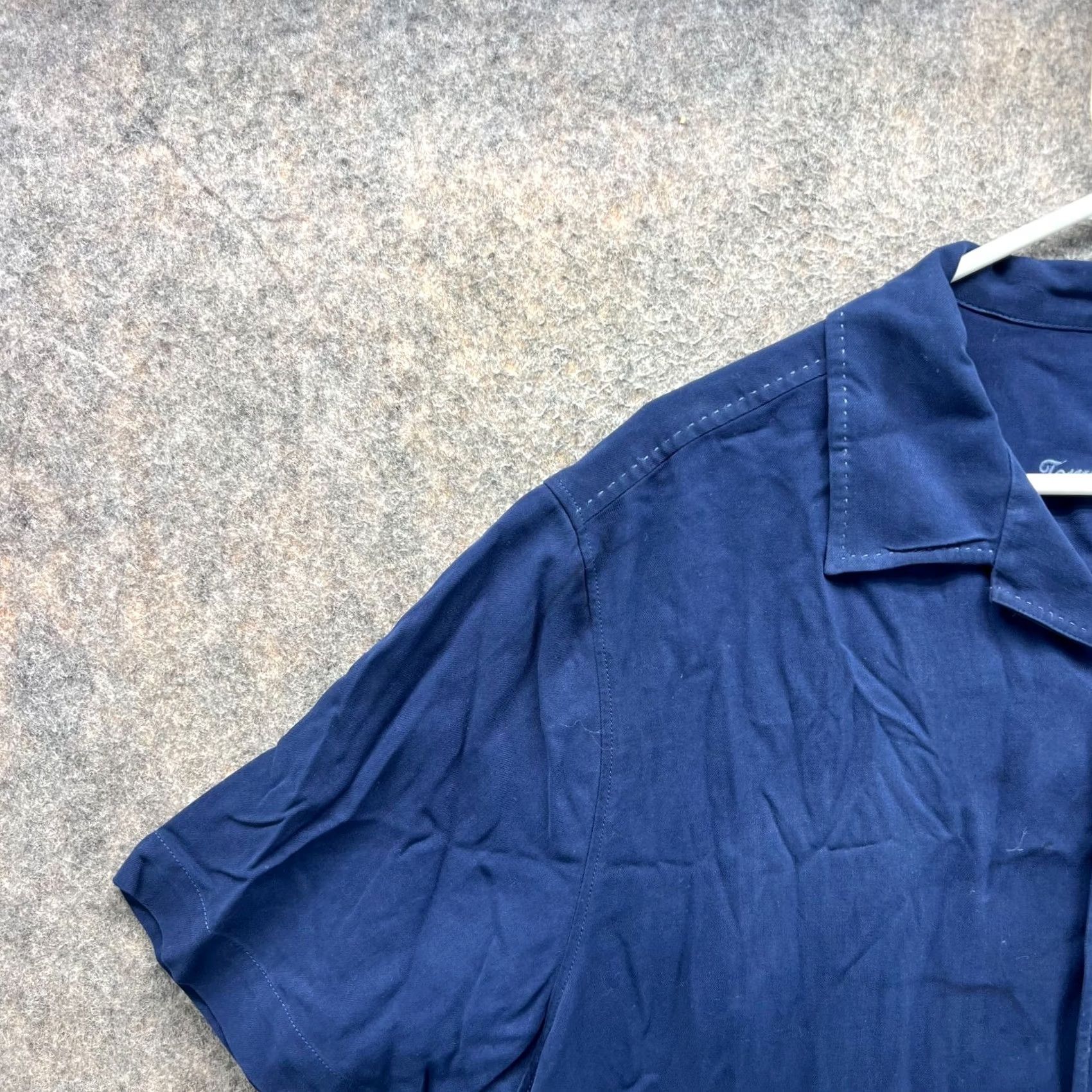 Tommy Bahama Tommy Bahama Shirt Mens Large Blue Navy Button Down Preppy Silk Blank Hawaiian - Vintage Size US L / EU 52-54 / 3 - 4 Thumbnail