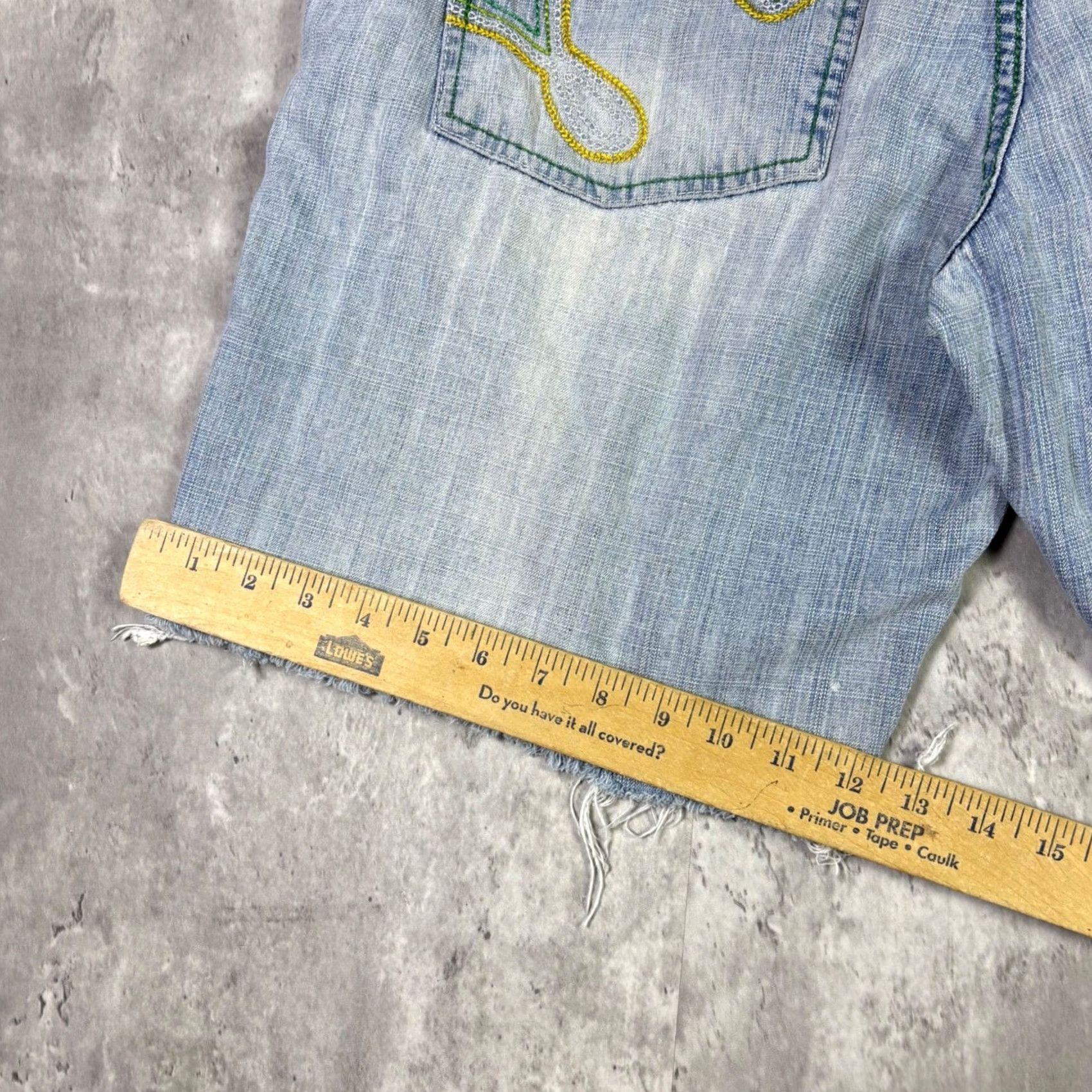CO VINTAGE 5ive Jungle & Co Denim Shorts Bermuda Blue Light Wash 34 Mens Distressed 5-Pocket Zip? Button? (use only original words) Size US 36 / EU 52 - 4 Thumbnail