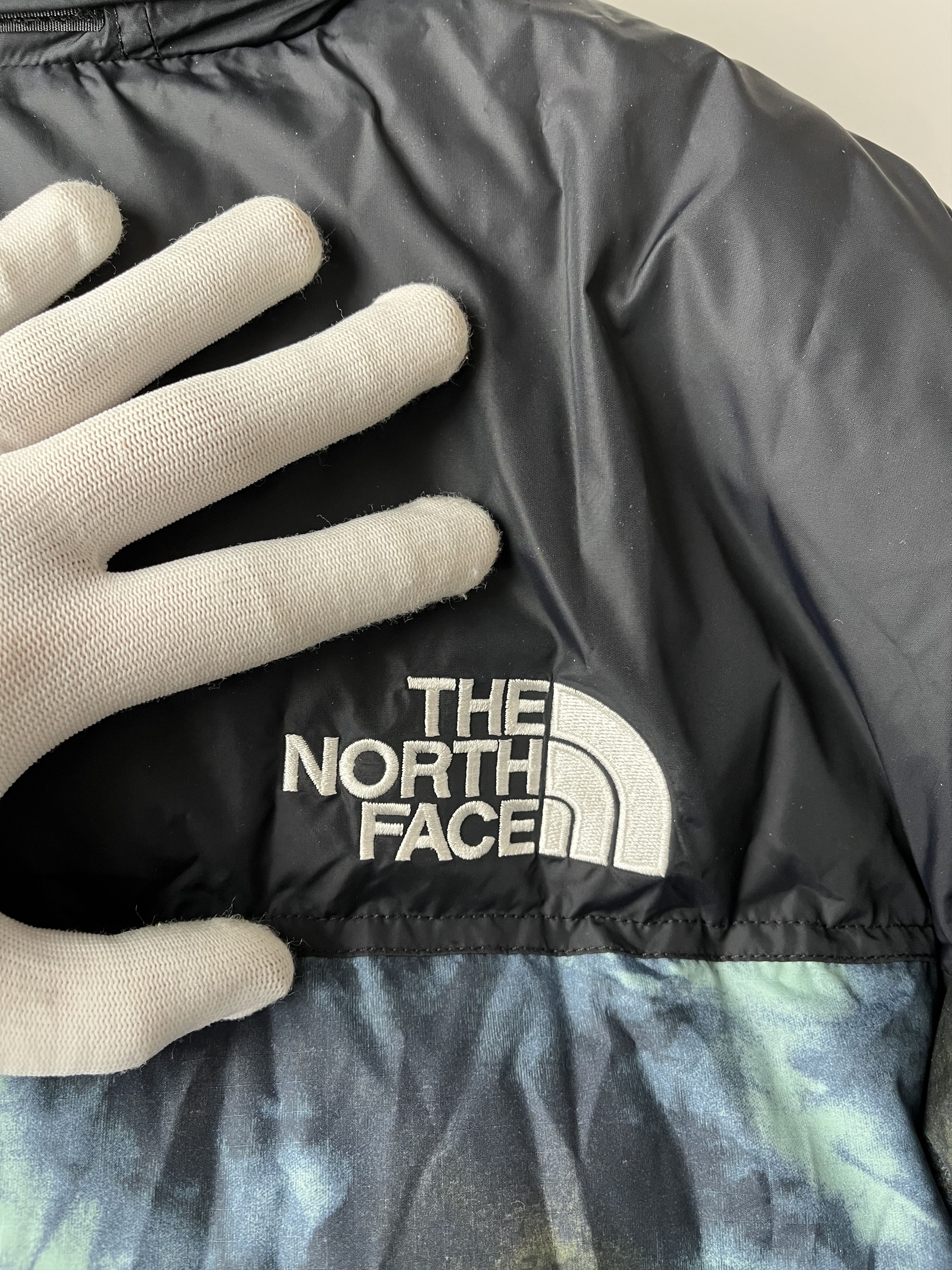 The North Face Down Jacket The North Face Printed 1996 Retro Nuptse Size US S / EU 44-46 / 1 - 3 Thumbnail