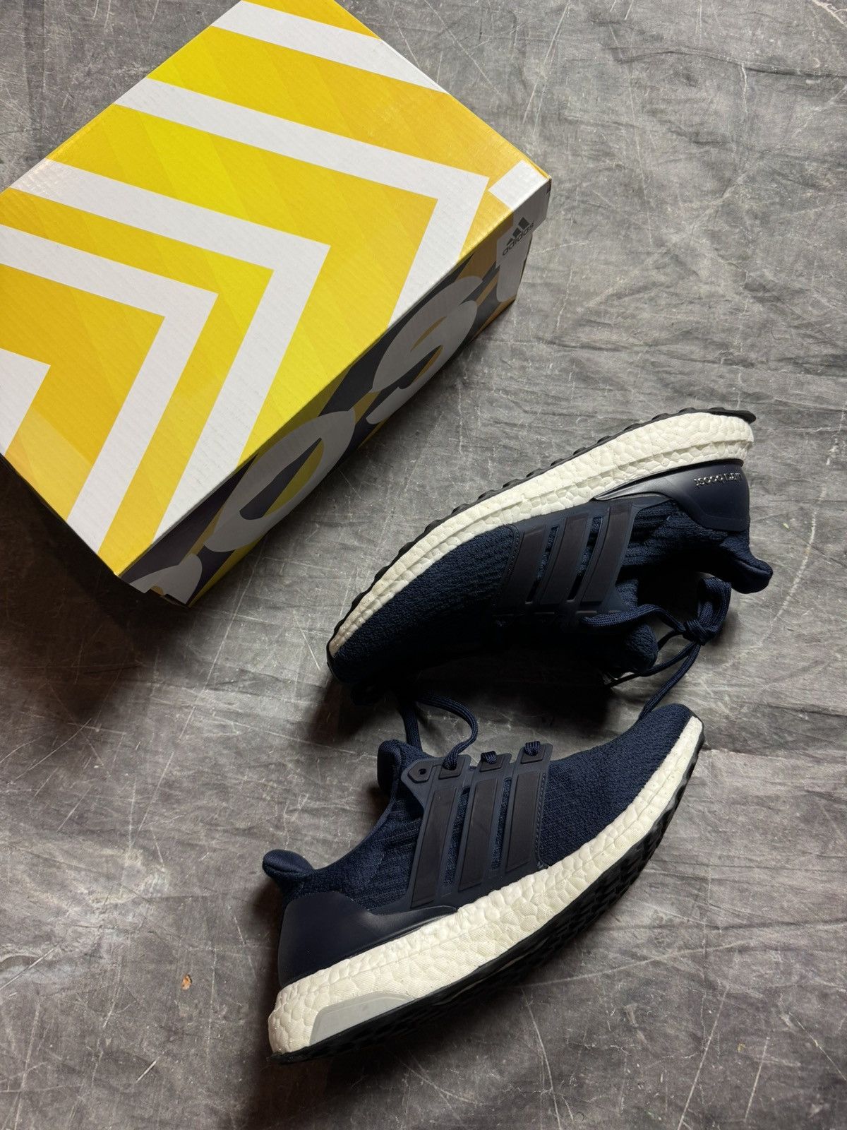 Adidas Adidas Ultraboost 3.0 Collegiate Navy Size US 7.5 / EU 40-41 - 1 Thumbnail