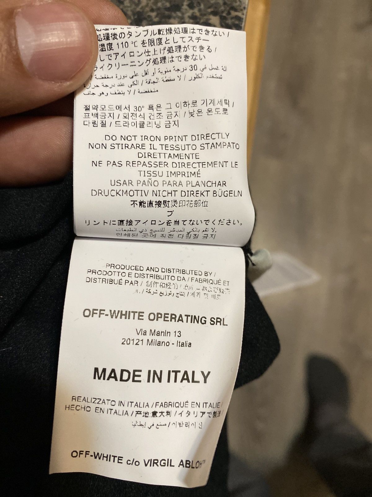 Off-White × Virgil Abloh Off-White Jogging T-Shirt Black Silver/ UO T-Shirt Size US M / EU 48-50 / 2 - 6 Thumbnail