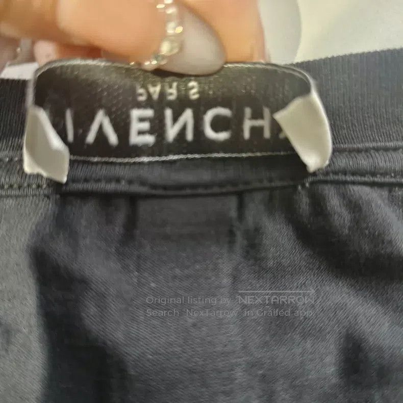 Givenchy Givenchy Back Striped Logo Short Sleeve T-Shirt Size US XL / EU 56 / 4 - 5 Thumbnail