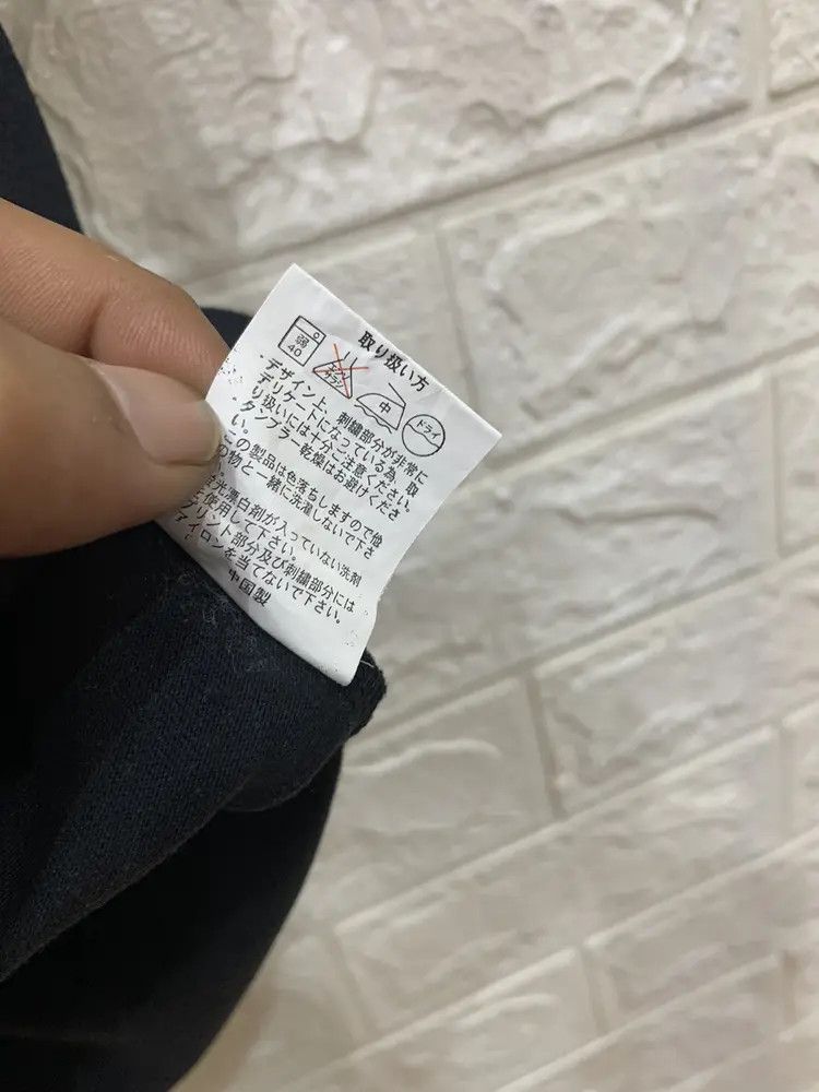 Japanese Brand Sukajan embroidered Koi pocket t shirt Size US M / EU 48-50 / 2 - 8 Thumbnail