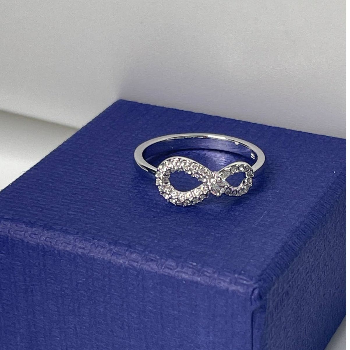 Swarovski Swarovski Infinity ring Infinity size 60 / 9 New Size ONE SIZE - 5 Thumbnail