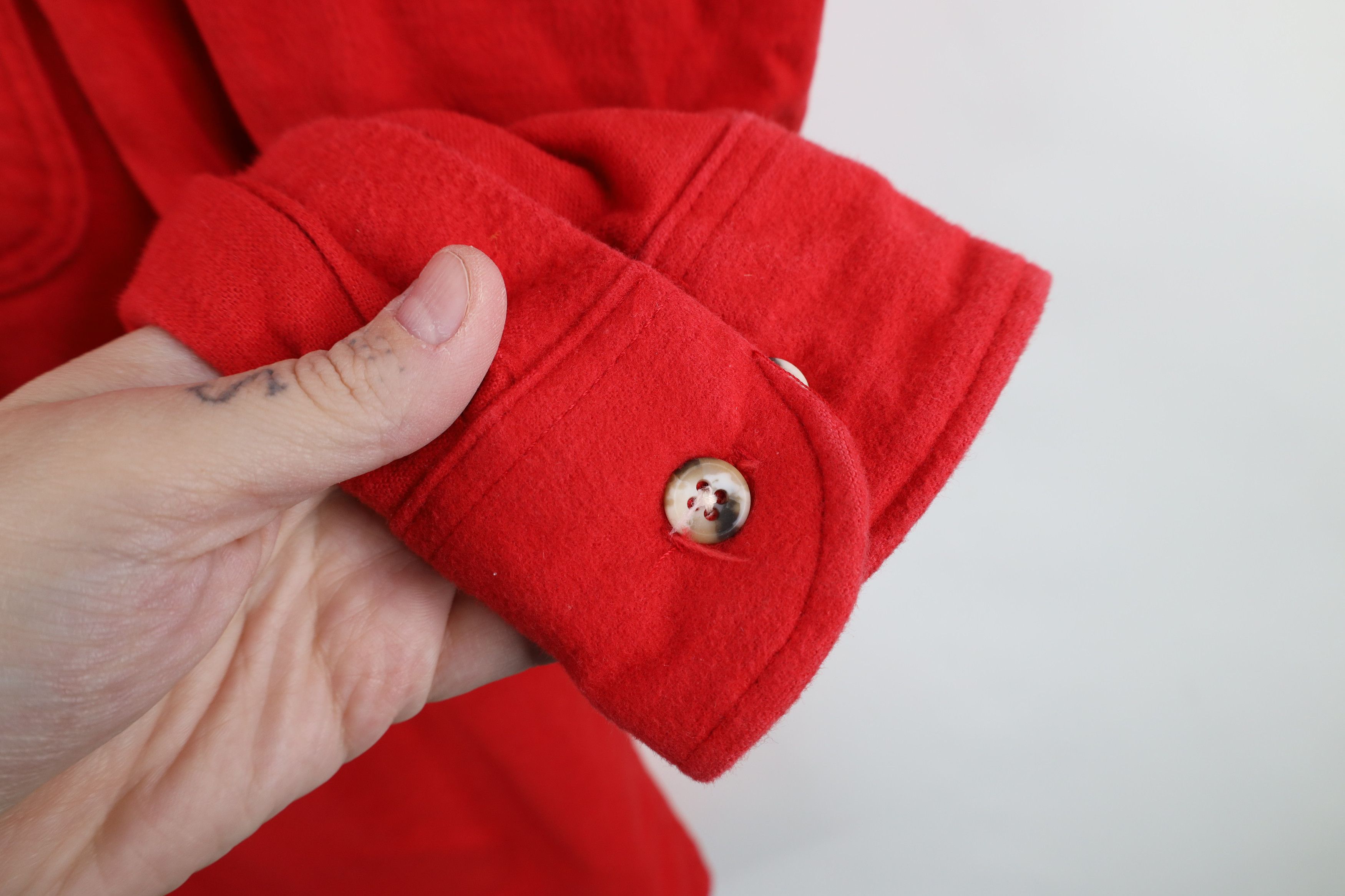 Vintage Vintage 70s Streetwear Cloth Button Shirt Red USA Cotton Size US L / EU 52-54 / 3 - 4 Thumbnail