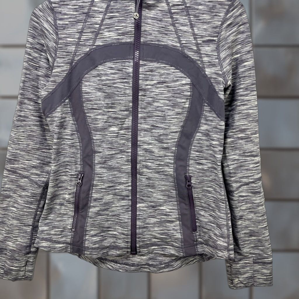Lululemon Lululemon Define Jacket Women’s 10 Zip Up Gray Nylon Activewear | Zip-Up | Basic Jacket | Size 10 | Women | 90s? (No, keep relevant) Size L / US 10 / IT 46 - 1 Thumbnail