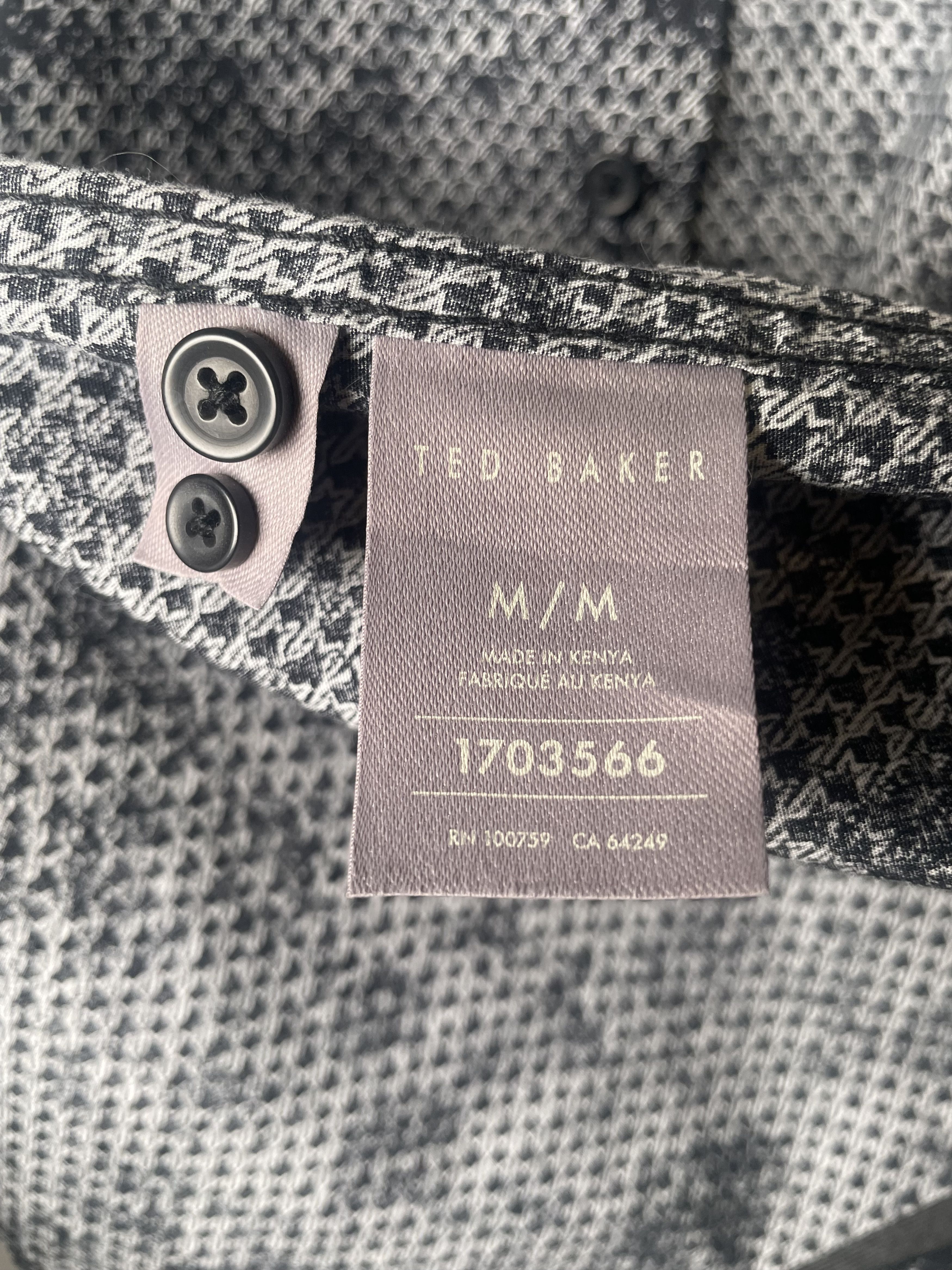 Ted Baker Ted Baker London Dark Geometric Print Button-Down Shirt M/L Size US M / EU 48-50 / 2 - 7 Thumbnail