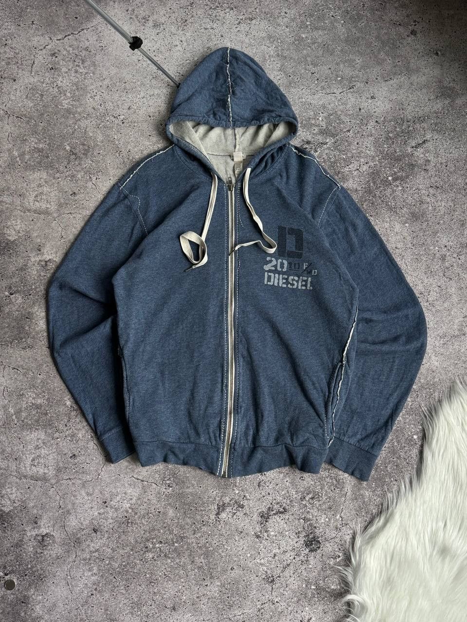 Diesel Vintage Diesel Y2K Avant Garde cotton zip hoodie Size US L / EU 52-54 / 3 - 1 Thumbnail