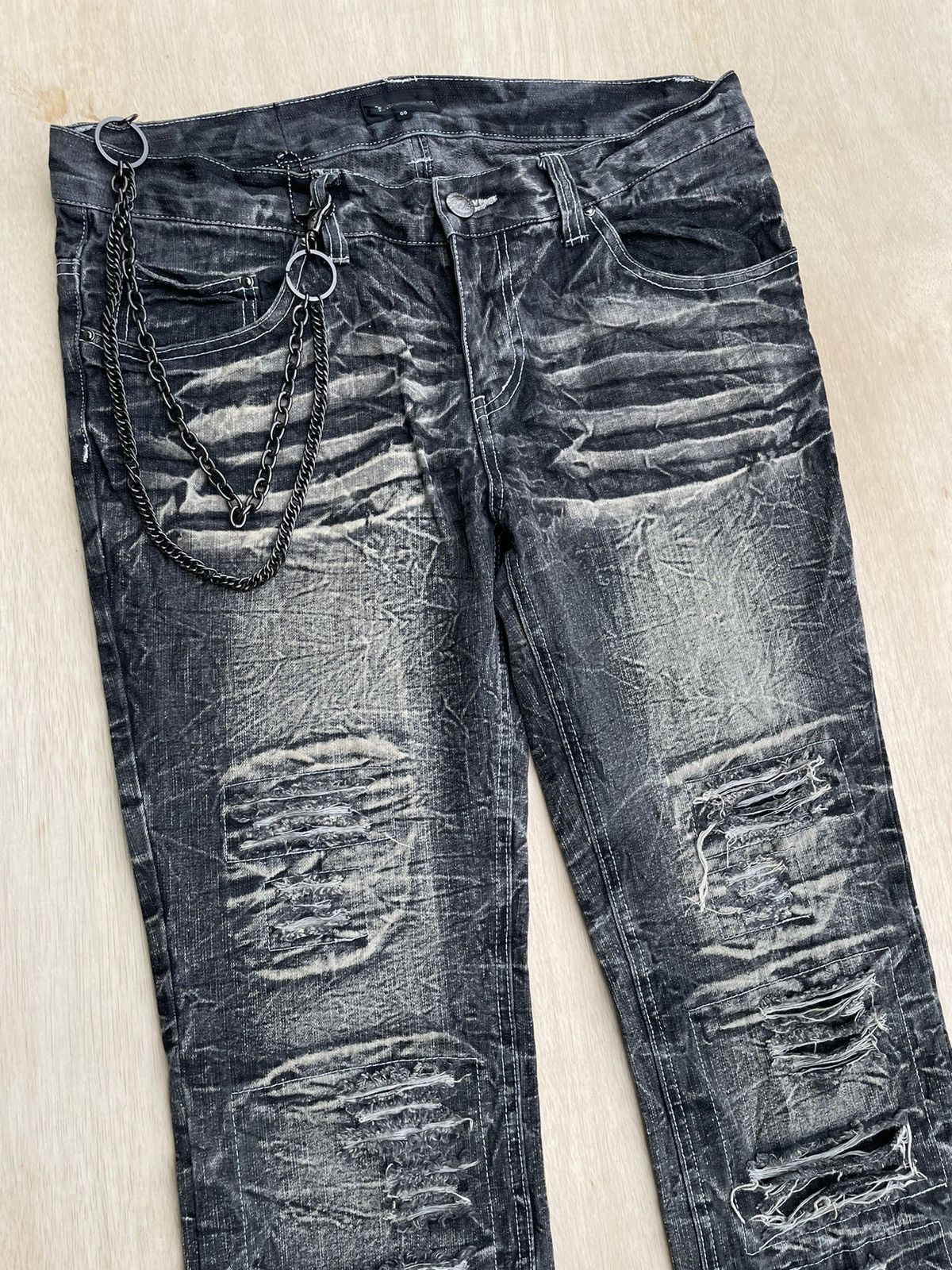 Vintage Lowbox Distressed Denim Jeans Punk Style