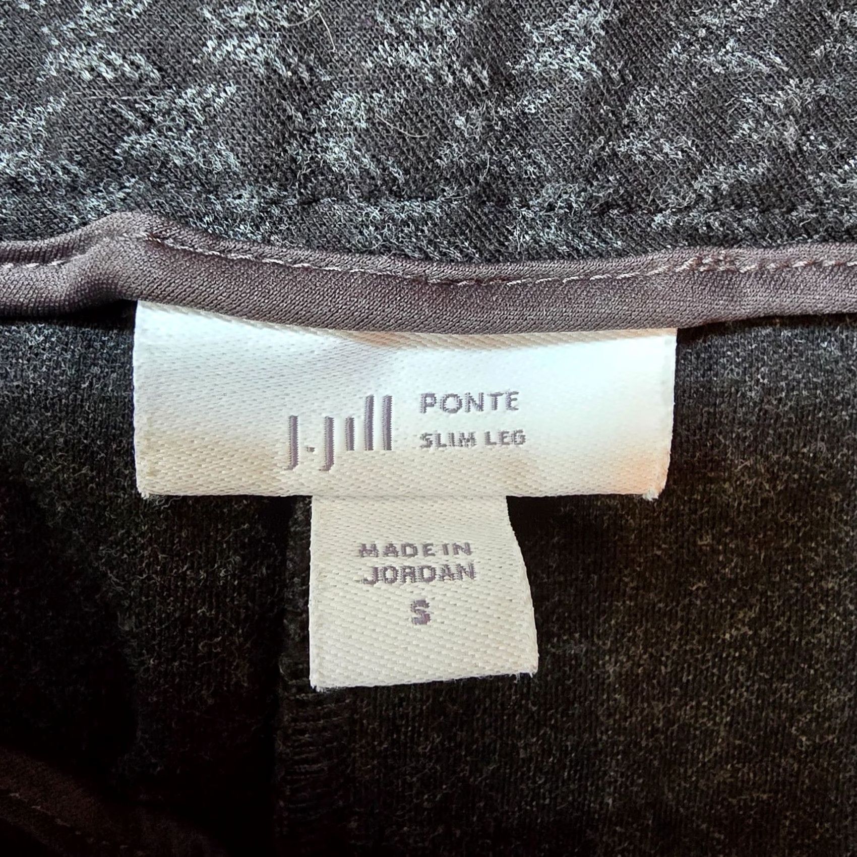 J. Jill J. Jill Pants Womens Size Small Gray Houndstooth Ponte Slim Leg Pull On Capris Tapered Casual City Womens Size 28" / US 6 / IT 42 - 4 Thumbnail