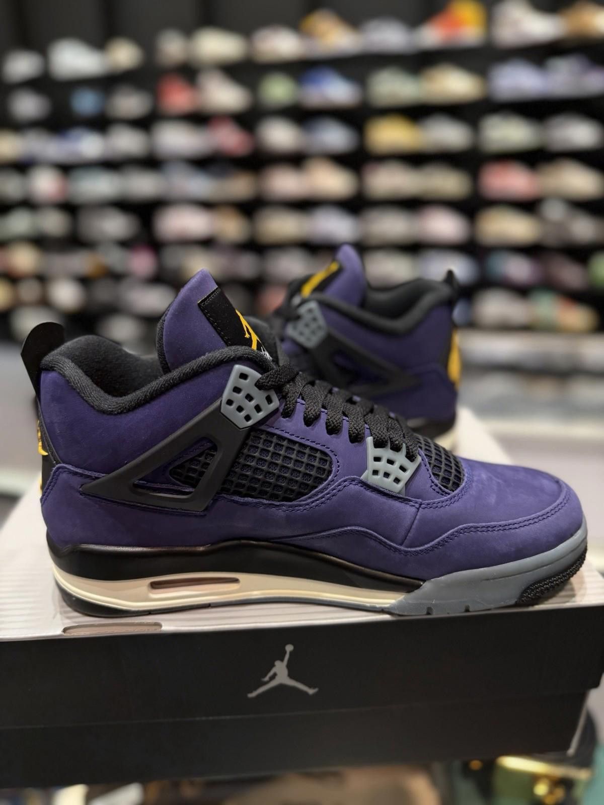 Jordan Brand Air Jordan 4 Retro Lakers "Imperial Purple" FV5029-500 (9.5) Size US 9.5 / EU 42-43 - 8 Thumbnail