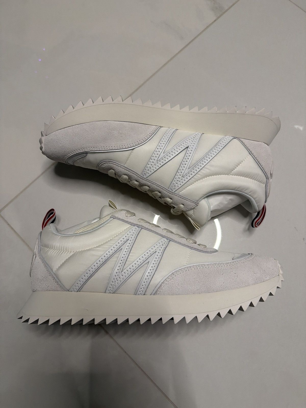 Moncler Moncler Pacey Low Top Sneaker - 43 (9) in white/grey NEW+BOX Size US 10 / EU 43 - 7 Thumbnail