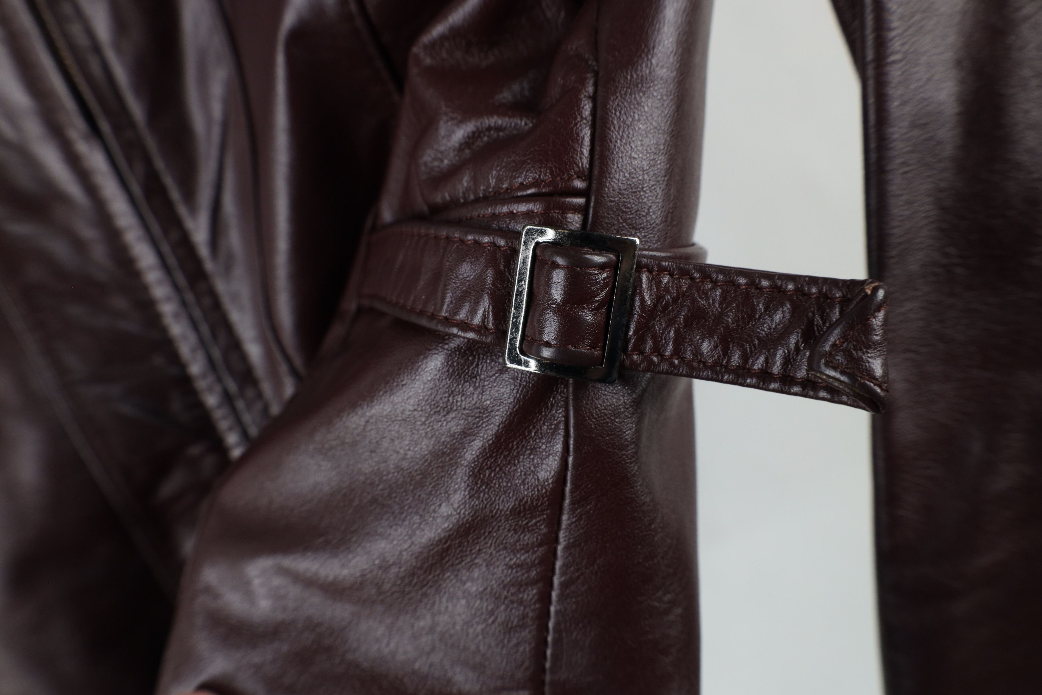 Vintage Vintage 80s 90s Streetwear Buckle Leather Jacket Oxblood Size L / US 10 / IT 46 - 4 Thumbnail